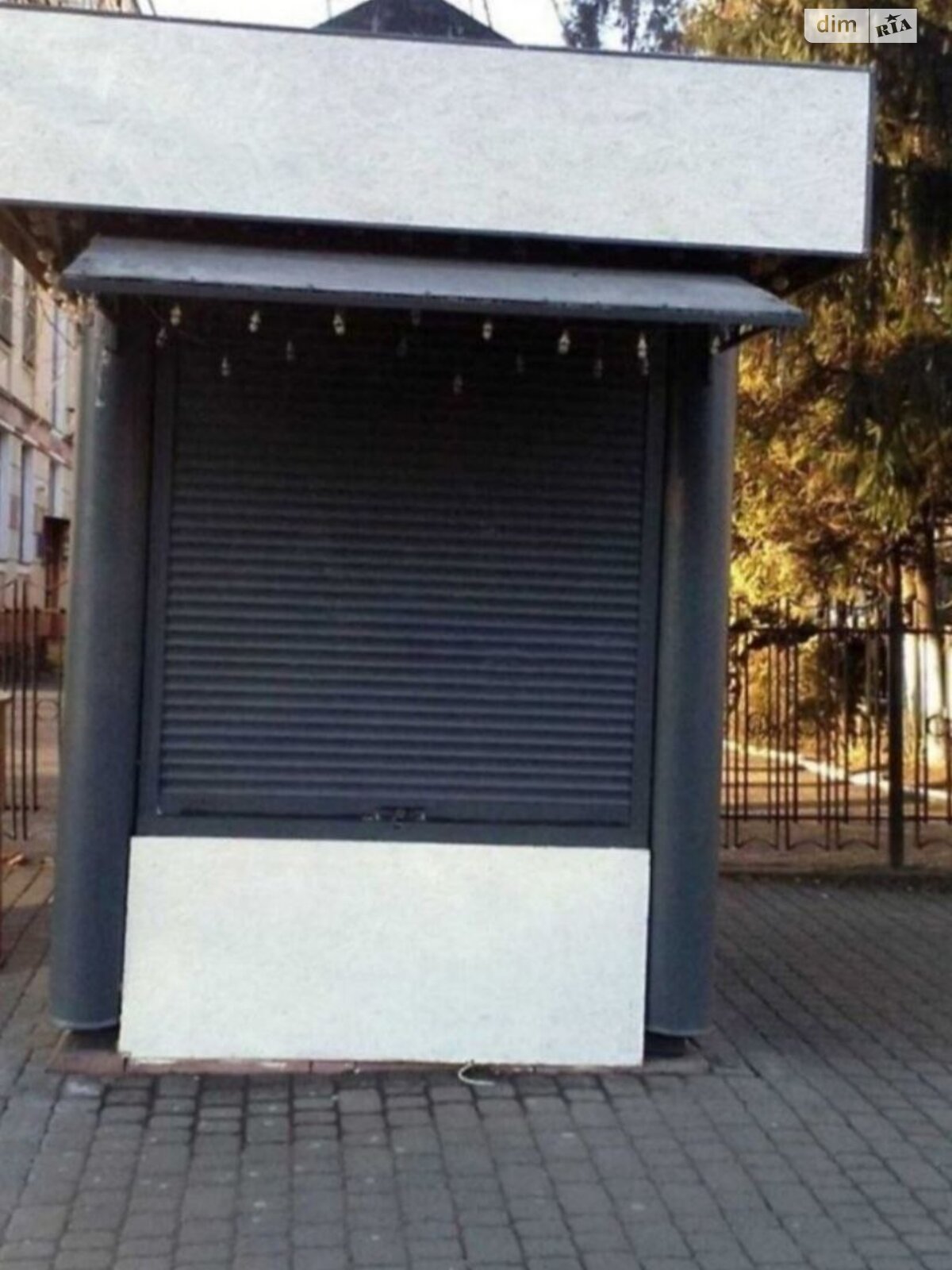 Коммерческое помещение в Ивано-Франковске, продажа по Галицкая улица, район Центр, цена: 5 000 долларов за объект фото 1 Коммерческое помещение в Ивано-Франковске, продажа по Галицкая улица, район Центр, цена: 5 000 долларов за объект фото 1