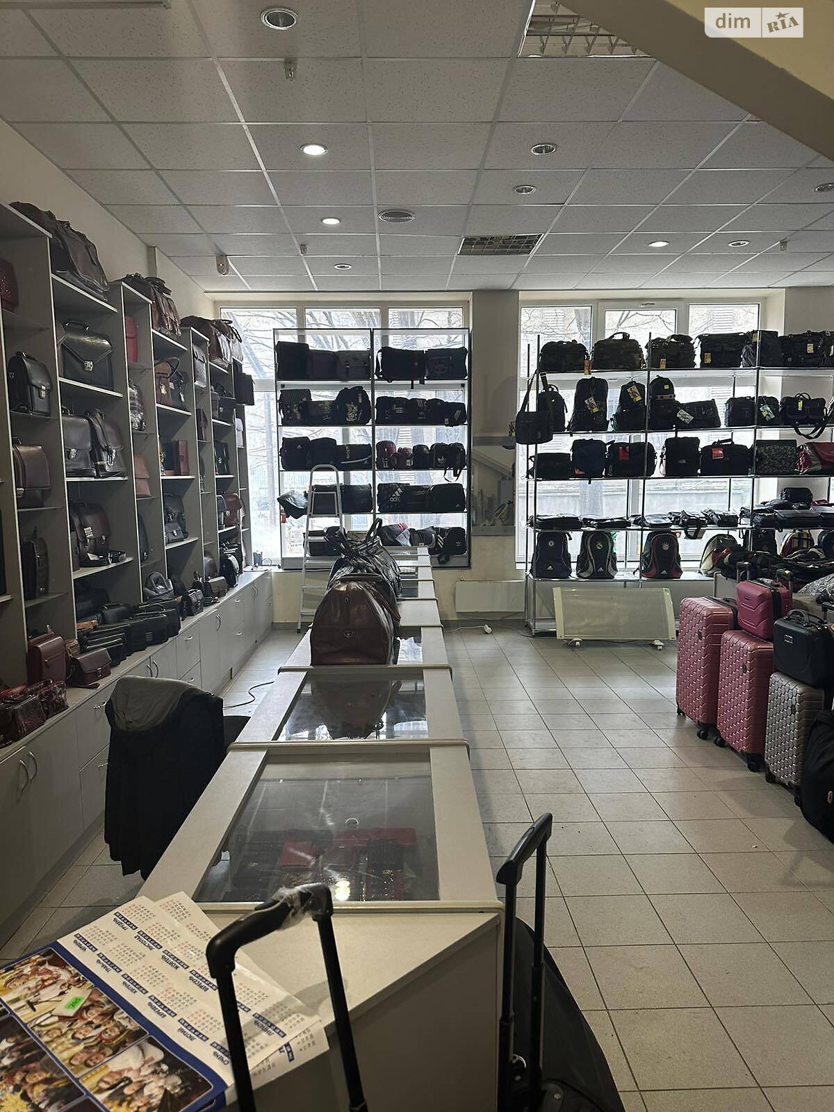 Коммерческое помещение в Ивано-Франковске, продажа по Галицкая улица, район Центр, цена: 69 500 долларов за объект фото 1 Коммерческое помещение в Ивано-Франковске, продажа по Галицкая улица, район Центр, цена: 69 500 долларов за объект фото 1