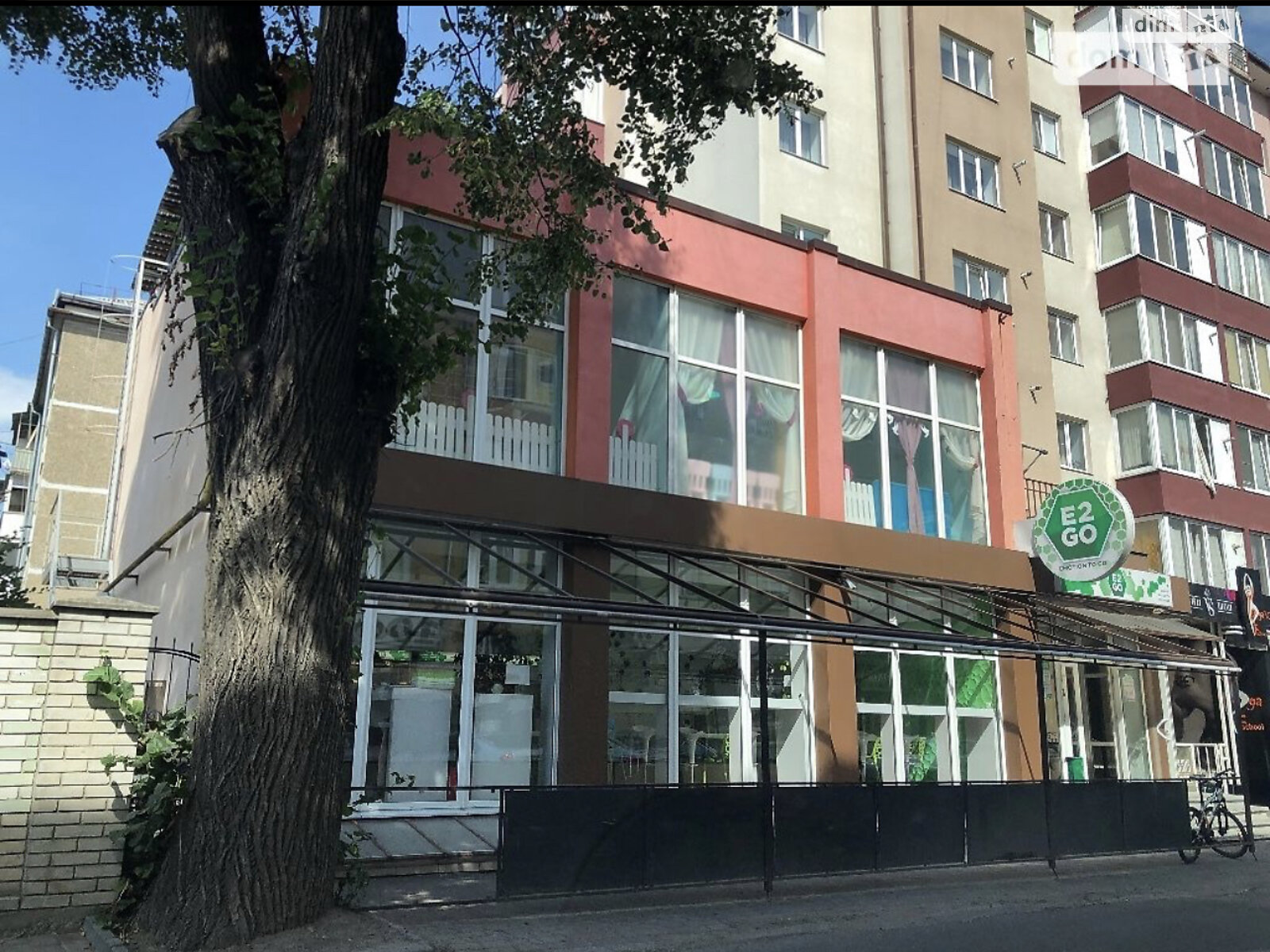 Комерційне приміщення в Івано-Франківську, продаж по Зв’язкова вулиця 6, район Центр, ціна: 176 000 доларів за об’єкт фото 1 Комерційне приміщення в Івано-Франківську, продаж по Зв’язкова вулиця 6, район Центр, ціна: 176 000 доларів за об’єкт фото 1