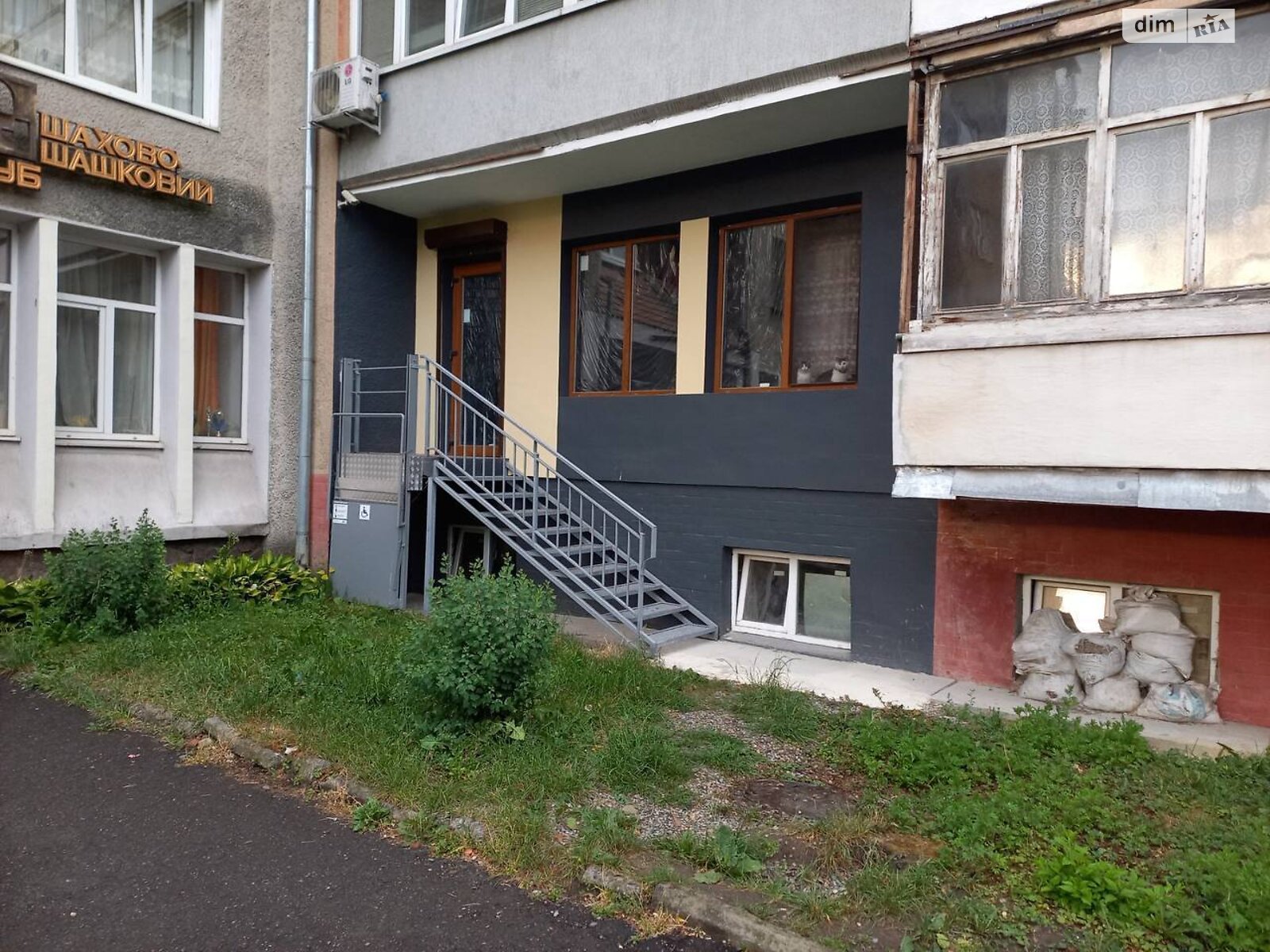 Коммерческое помещение в Ивано-Франковске, продажа по Вагилевича (Фурманова) улица 7, район Центр, цена: 200 000 долларов за объект фото 1 Коммерческое помещение в Ивано-Франковске, продажа по Вагилевича (Фурманова) улица 7, район Центр, цена: 200 000 долларов за объект фото 1