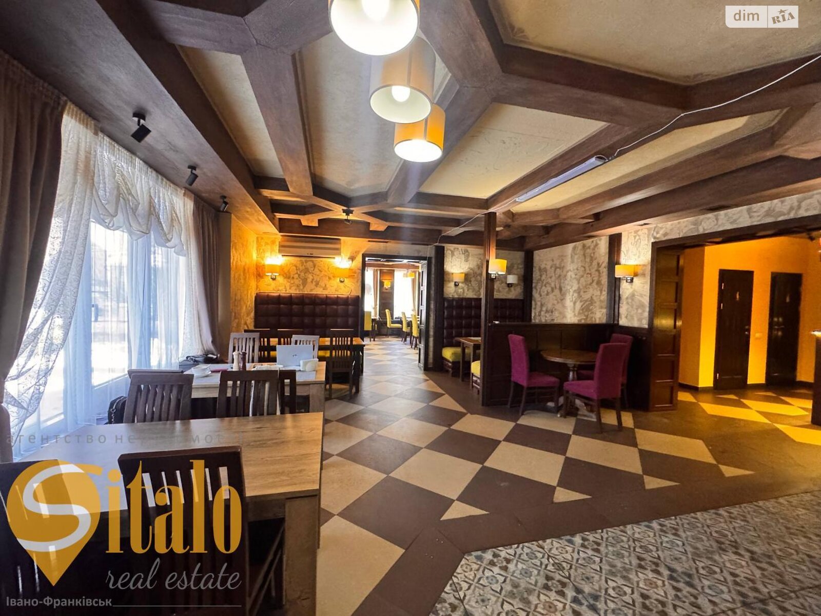 Коммерческое помещение в Ивано-Франковске, продажа по Чорновола 80, район Центр, цена: 65 000 долларов за объект фото 1
