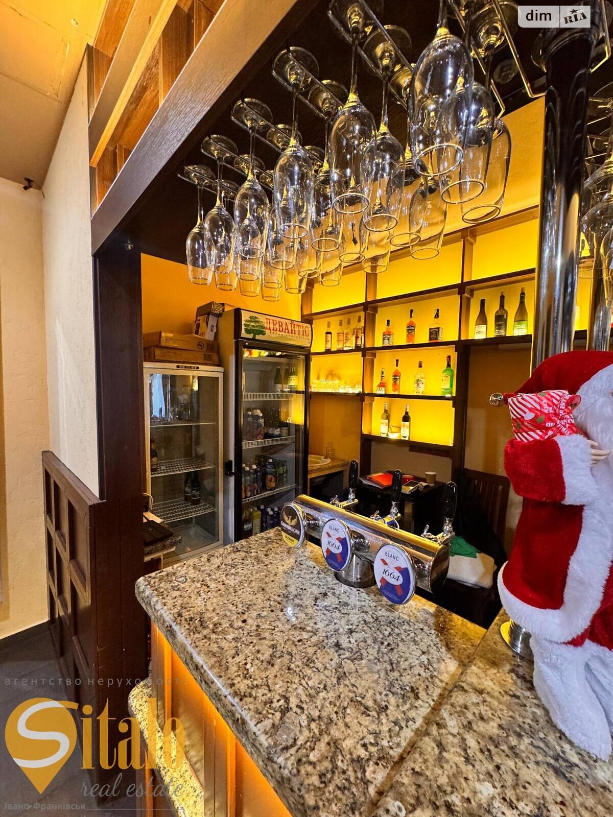 Коммерческое помещение в Ивано-Франковске, продажа по Чорновола 80, район Центр, цена: 65 000 долларов за объект фото 1