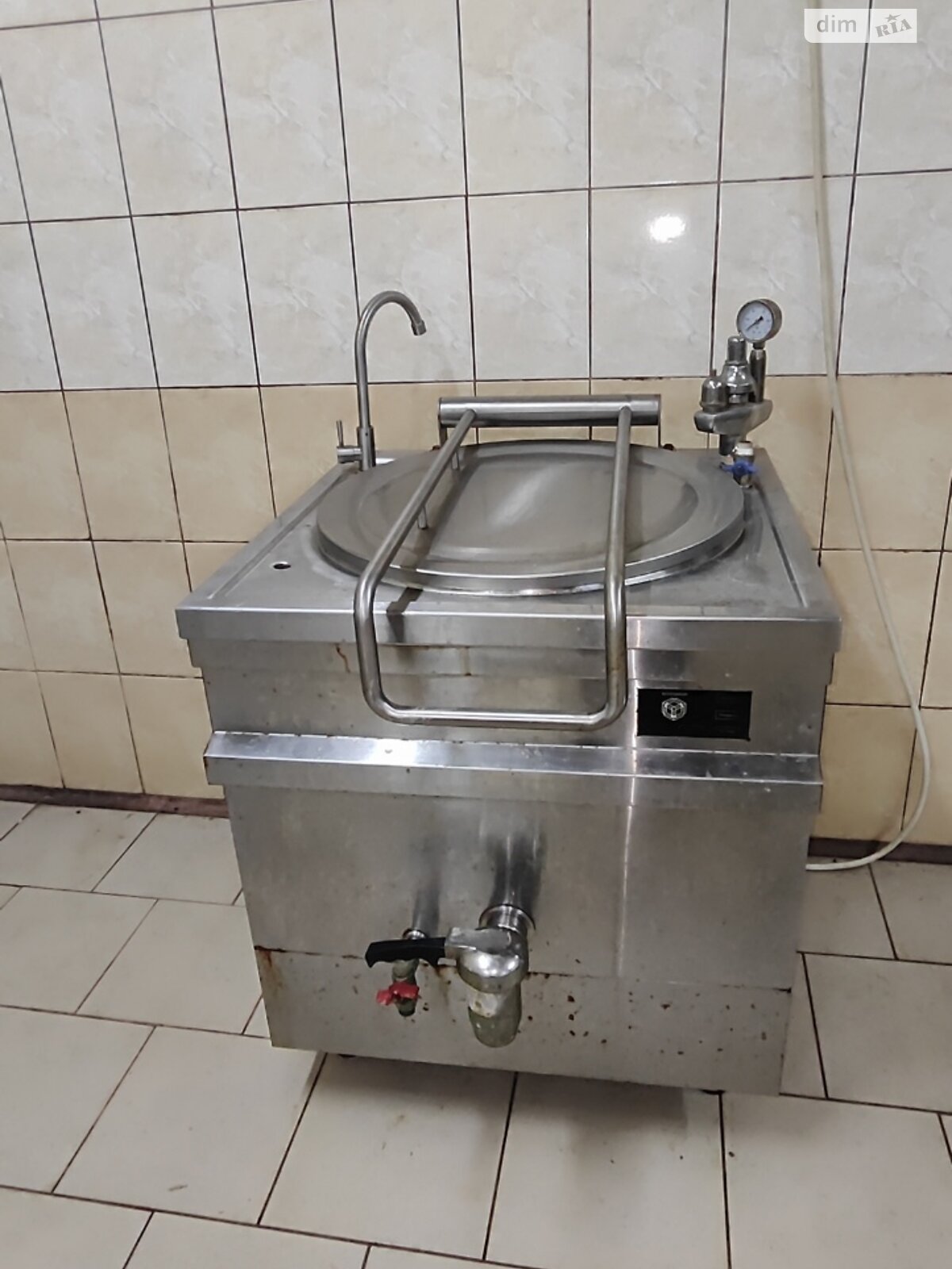 Коммерческое помещение в Житомире, продажа по Бердичивское шоссе, район Музыкальная фабрика, цена: 160 000 долларов за объект фото 1