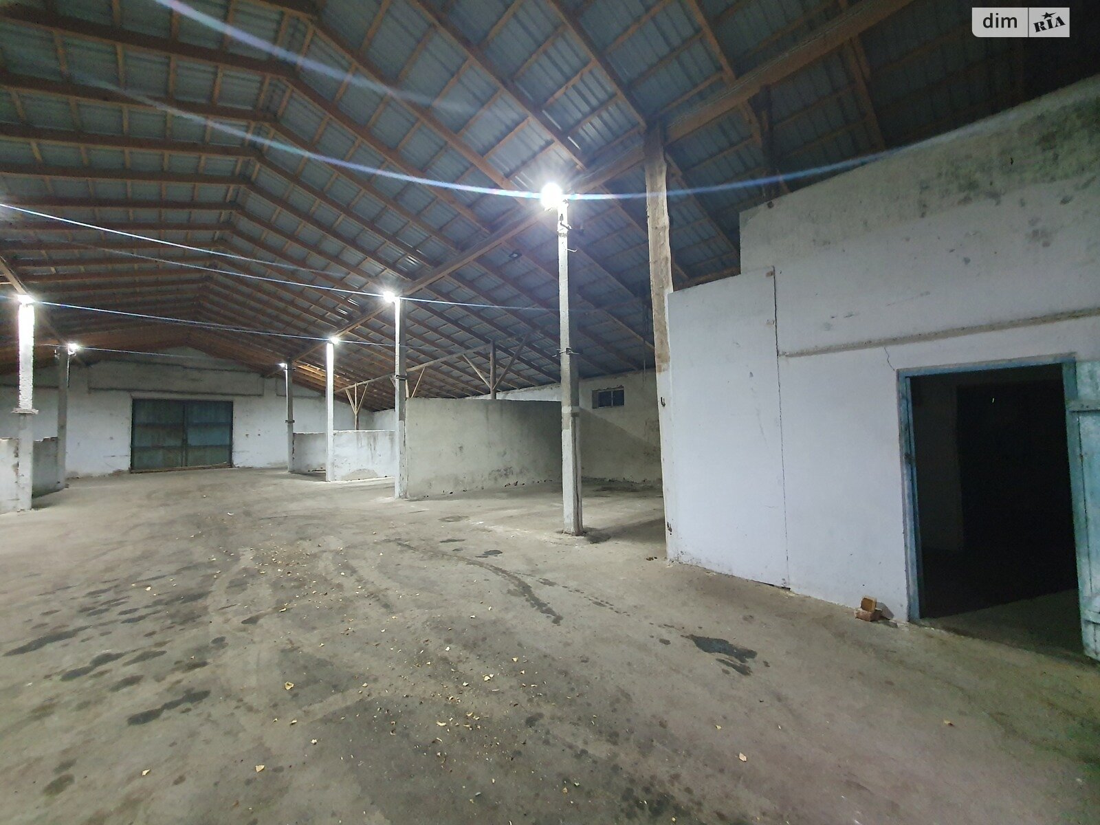Коммерческое помещение в Калиновке, Перемоги 1А, цена продажи: 100 000 долларов за объект фото 1
