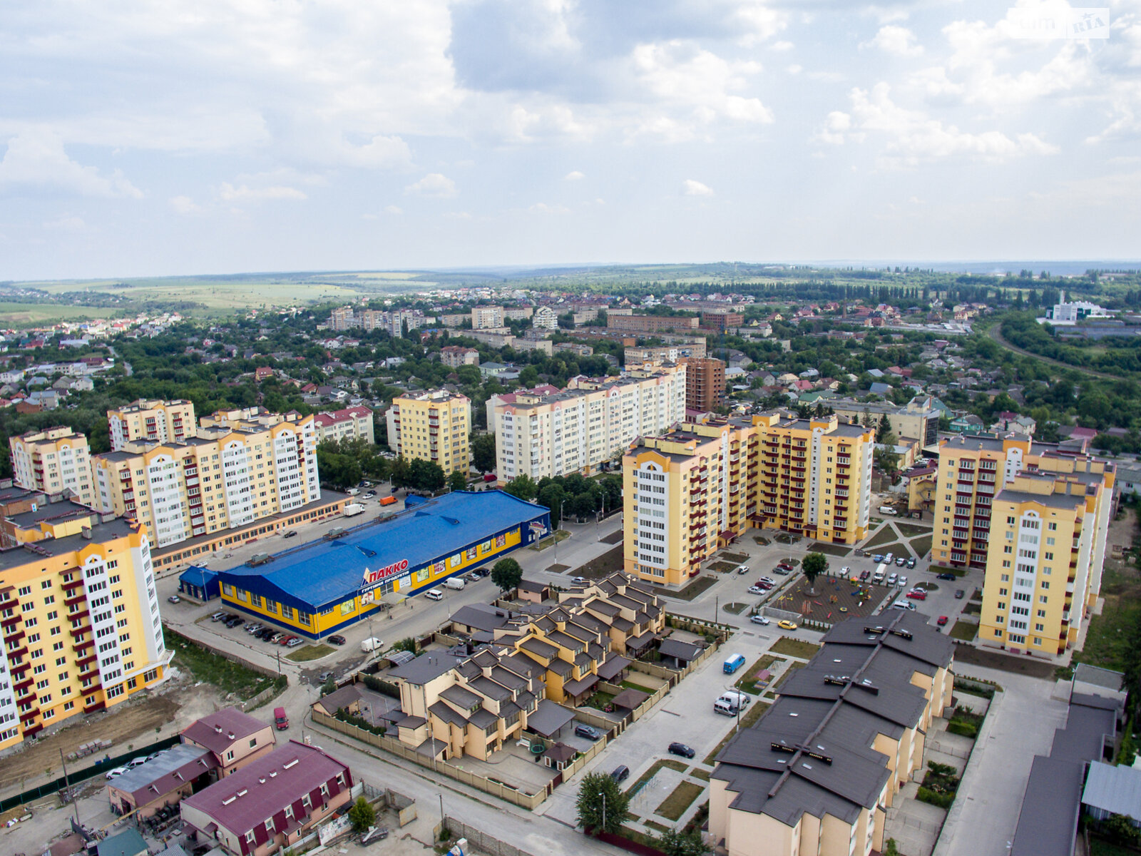 Коммерческое помещение в Каменце-Подольском, продажа по Князей Кориатовичей улица 25/11, район Каменец-Подольский, цена: 44 000 долларов за объект фото 1