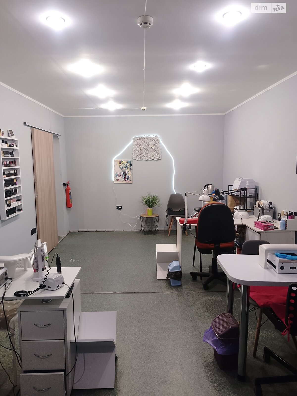 Коммерческое помещение в Каменском, продажа по Прибрежная (40 лет Победы) улица, район Днепровский, цена: 26 000 долларов за объект фото 1