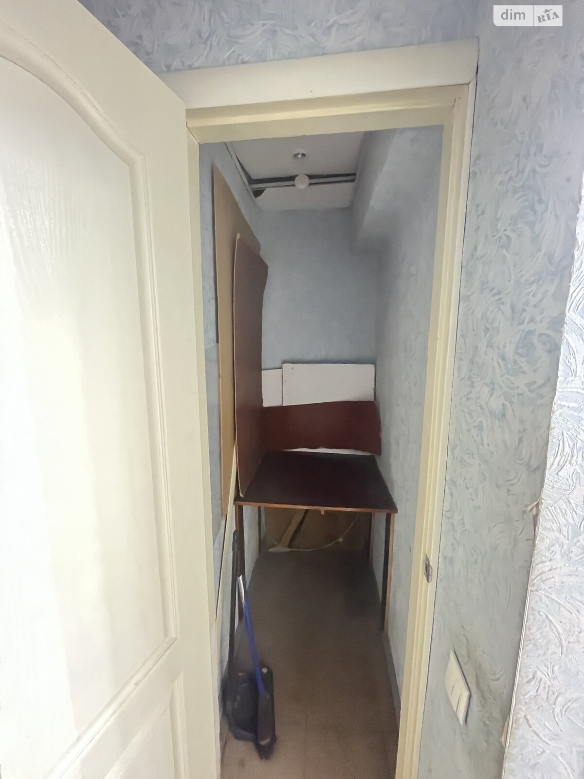 Комерційне приміщення в Кам’янському, продаж по Сергія Слисаренка (Скаліка) вулиця 2/34, район Заводський, ціна: 23 000 доларів за об’єкт фото 1 Комерційне приміщення в Кам’янському, продаж по Сергія Слисаренка (Скаліка) вулиця 2/34, район Заводський, ціна: 23 000 доларів за об’єкт фото 1