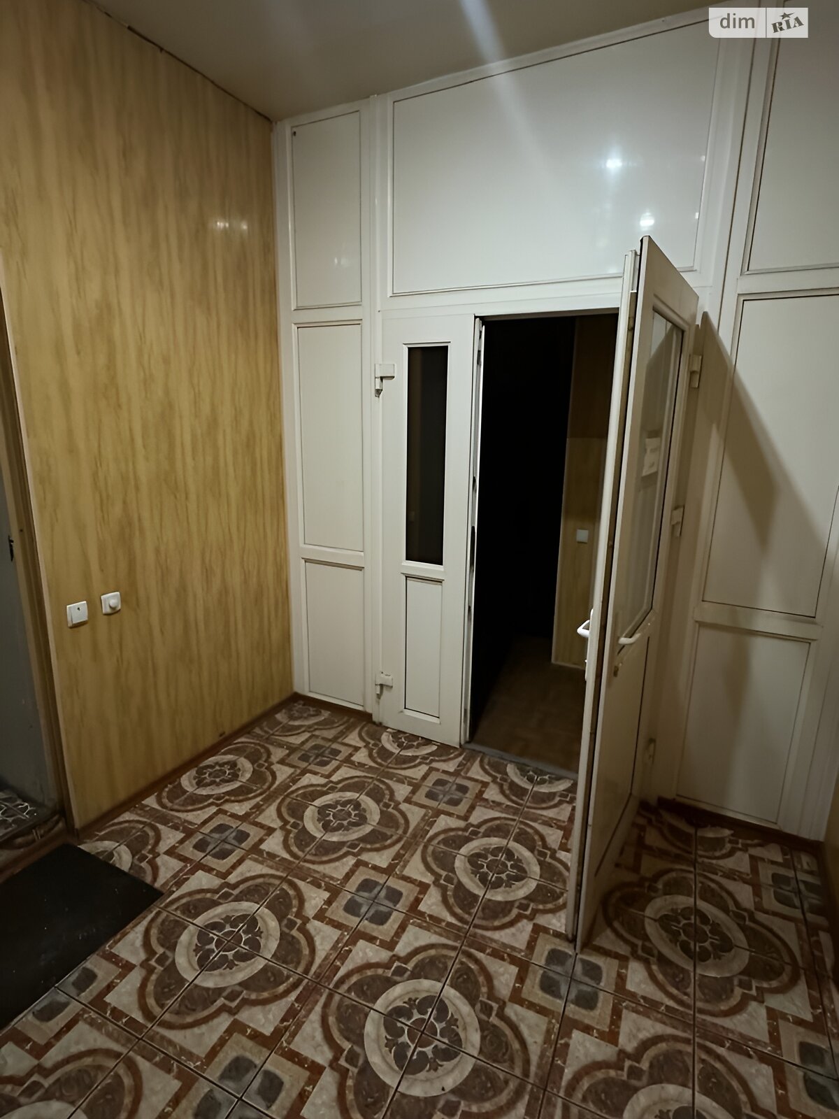 Комерційне приміщення в Кам’янському, Звенигородська (Бойка) вулиця, ціна продажу: 160 000 доларів за об’єкт фото 1 Комерційне приміщення в Кам’янському, Звенигородська (Бойка) вулиця, ціна продажу: 160 000 доларів за об’єкт фото 1
