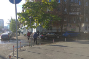 Комерційне приміщення в Києві, продаж по Берестейський (Перемоги) проспект 108/1, район Авіамістечко, ціна: 240 000 доларів за об’єкт фото 2