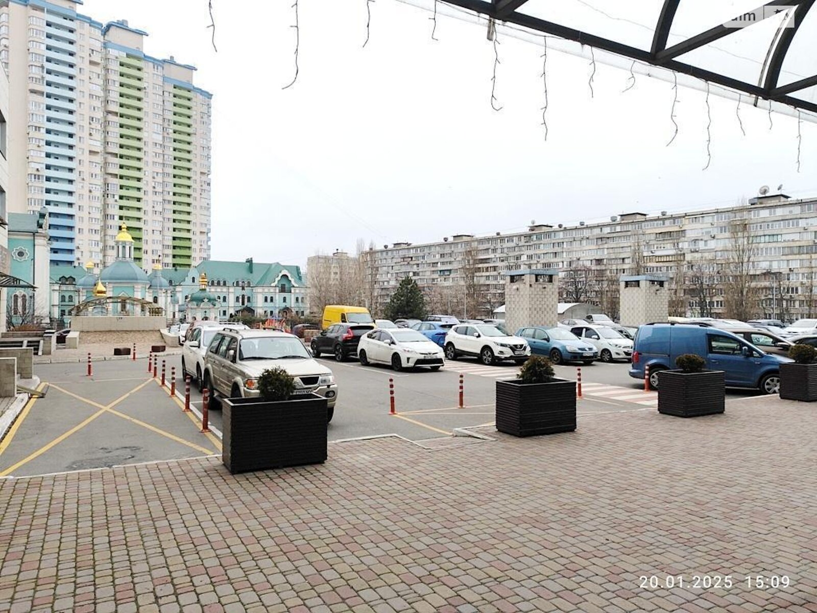 Комерційне приміщення в Києві, продаж по Юрія Шумського вулиця 1А, район Березняки, ціна: 245 000 доларів за об’єкт фото 1 Комерційне приміщення в Києві, продаж по Юрія Шумського вулиця 1А, район Березняки, ціна: 245 000 доларів за об’єкт фото 1