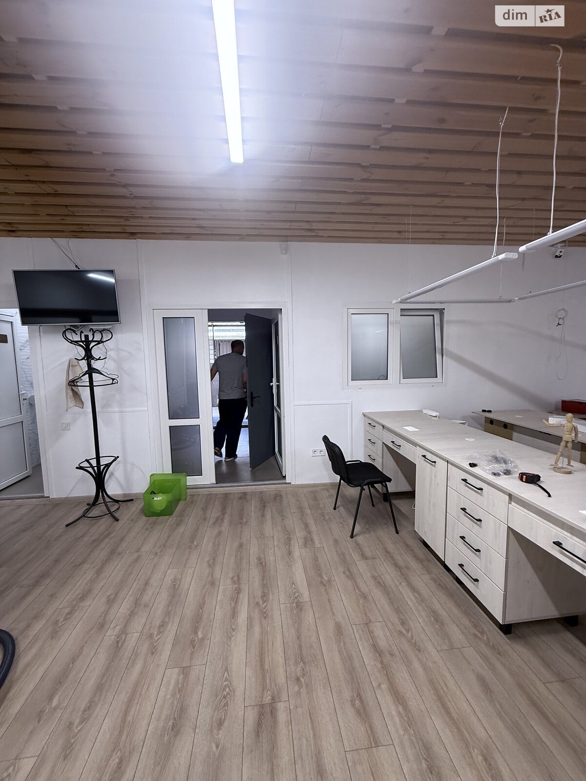 Комерційне приміщення в Києві, продаж по Гната Юри вулиця 7, район Борщагівка, ціна: 69 900 доларів за об’єкт фото 1 Комерційне приміщення в Києві, продаж по Гната Юри вулиця 7, район Борщагівка, ціна: 69 900 доларів за об’єкт фото 1