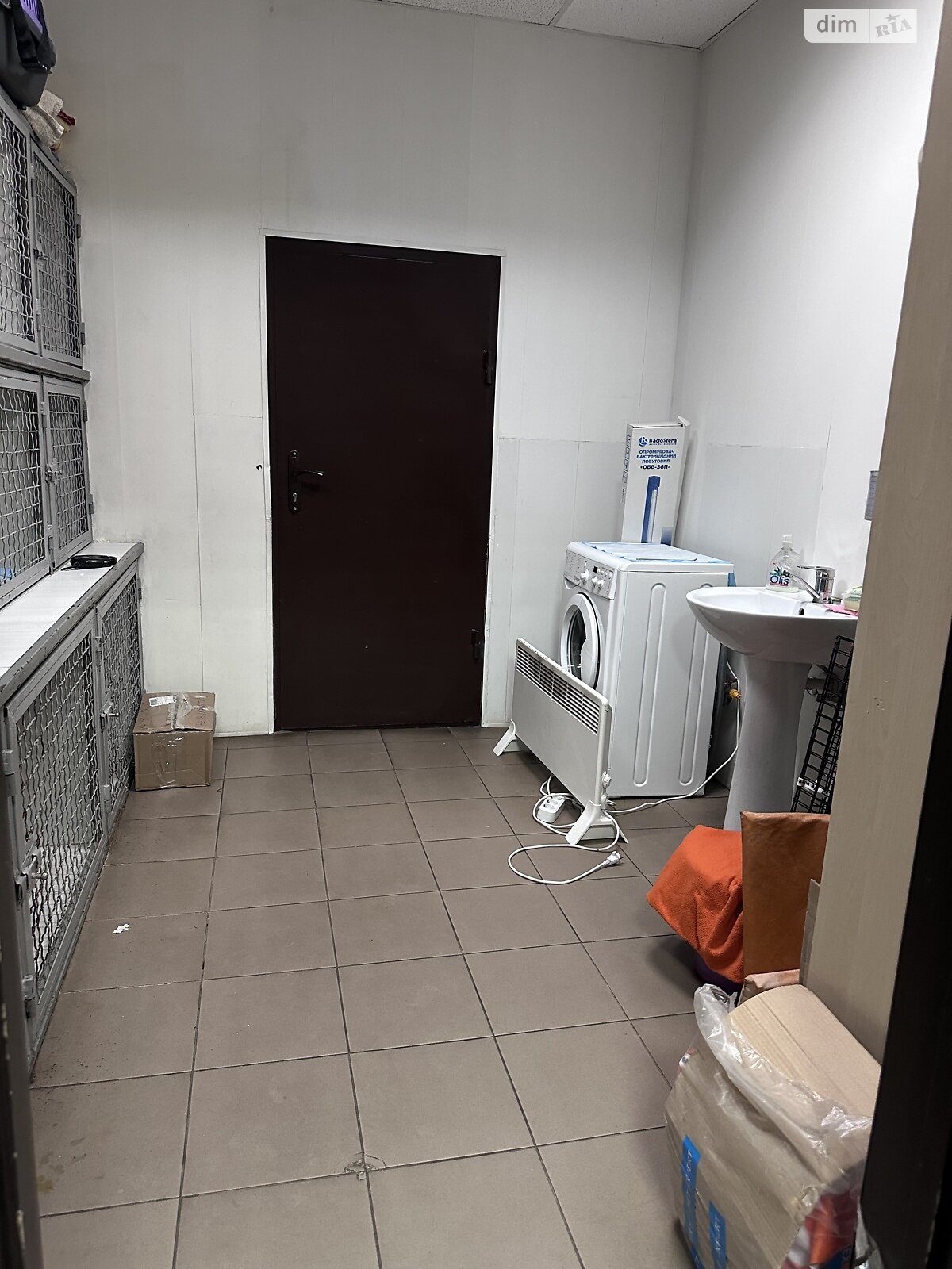 Коммерческое помещение в Киеве, продажа по Кольцова бульвар 14Б, район Борщаговка, цена: 97 000 долларов за объект фото 1 Коммерческое помещение в Киеве, продажа по Кольцова бульвар 14Б, район Борщаговка, цена: 97 000 долларов за объект фото 1