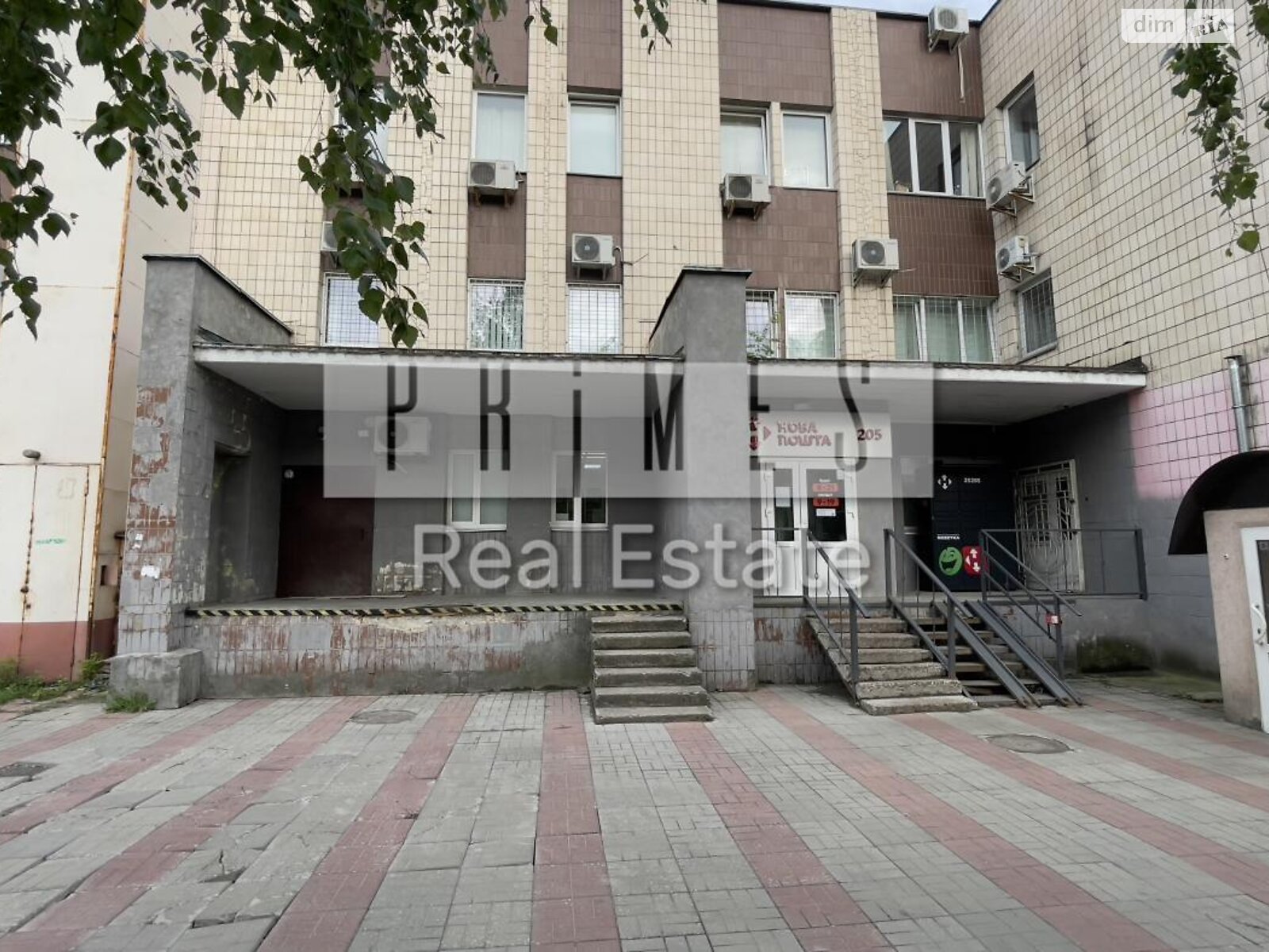 Коммерческое помещение в Киеве, продажа по Симиренко улица, район Борщаговка, цена: 1 200 000 долларов за объект фото 1 Коммерческое помещение в Киеве, продажа по Симиренко улица, район Борщаговка, цена: 1 200 000 долларов за объект фото 1
