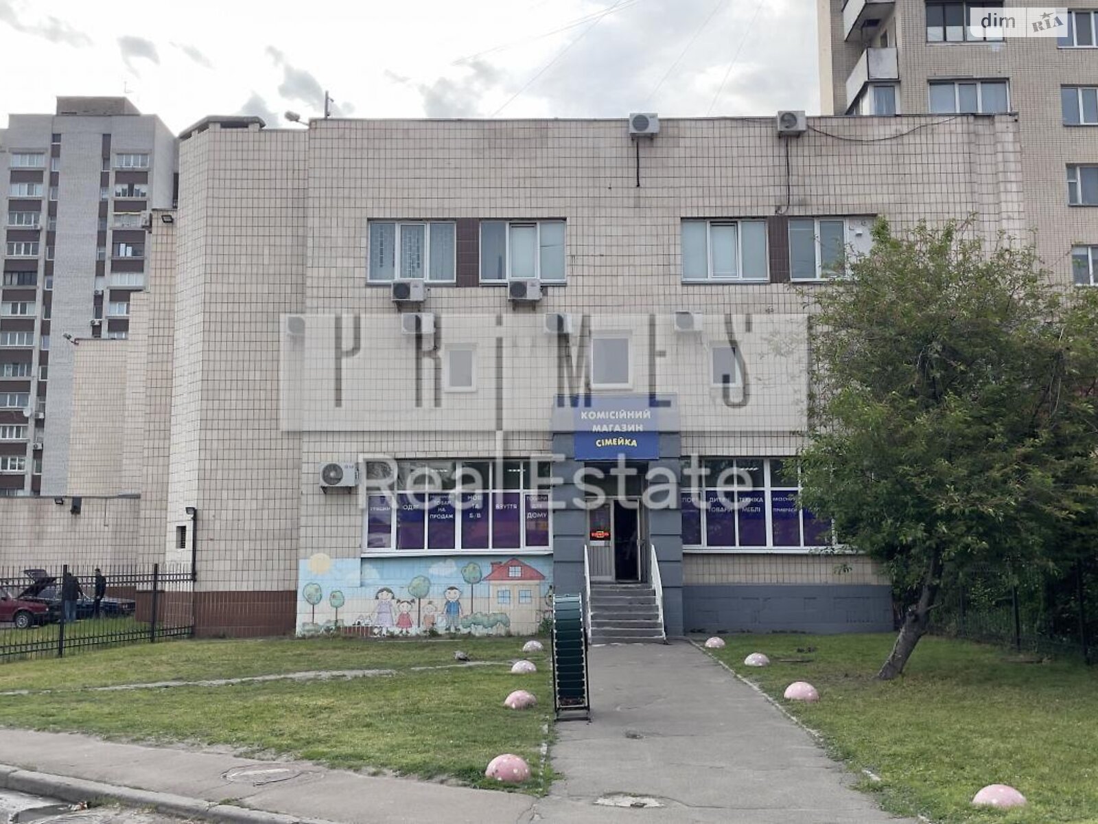 Коммерческое помещение в Киеве, продажа по Симиренко улица, район Борщаговка, цена: 1 200 000 долларов за объект фото 1 Коммерческое помещение в Киеве, продажа по Симиренко улица, район Борщаговка, цена: 1 200 000 долларов за объект фото 1