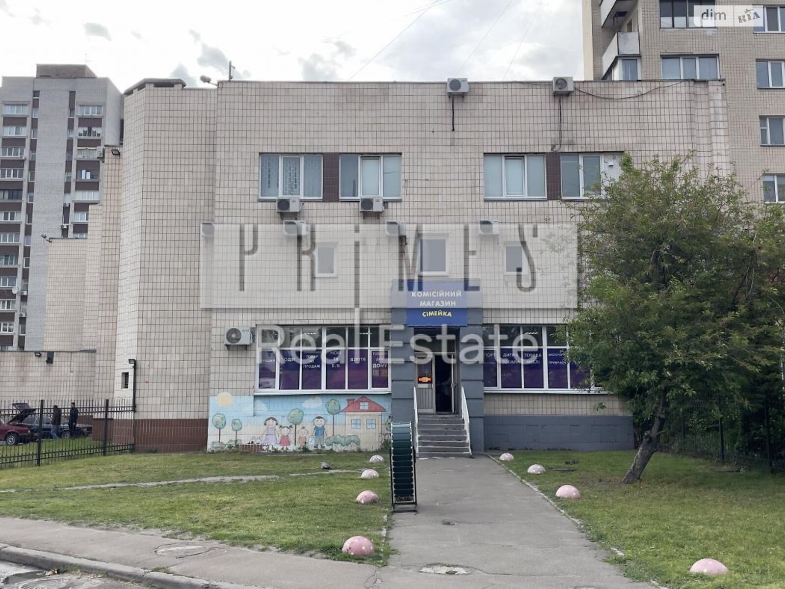 Коммерческое помещение в Киеве, продажа по Симиренко улица, район Борщаговка, цена: 1 200 000 долларов за объект фото 1 Коммерческое помещение в Киеве, продажа по Симиренко улица, район Борщаговка, цена: 1 200 000 долларов за объект фото 1