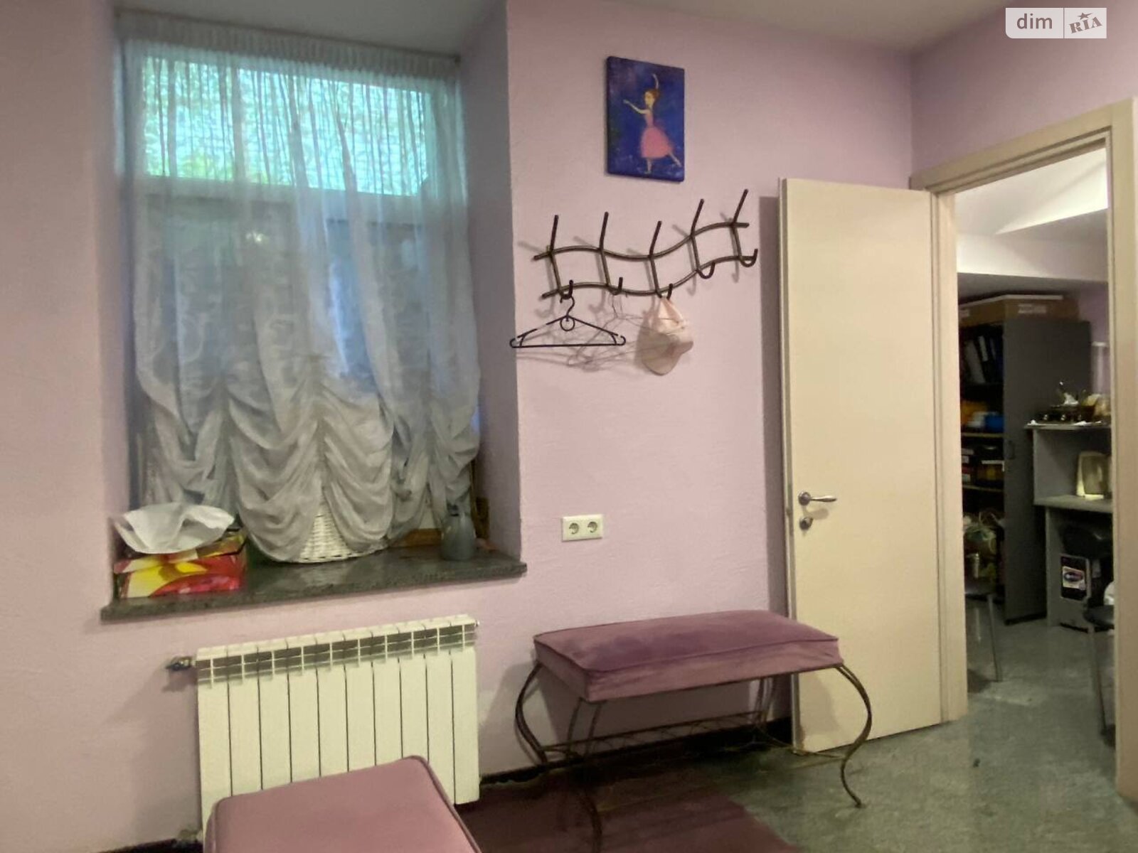 Коммерческое помещение в Киеве, продажа по Шота Руставели улица, район Черепанова гора, цена: 450 000 долларов за объект фото 1 Коммерческое помещение в Киеве, продажа по Шота Руставели улица, район Черепанова гора, цена: 450 000 долларов за объект фото 1