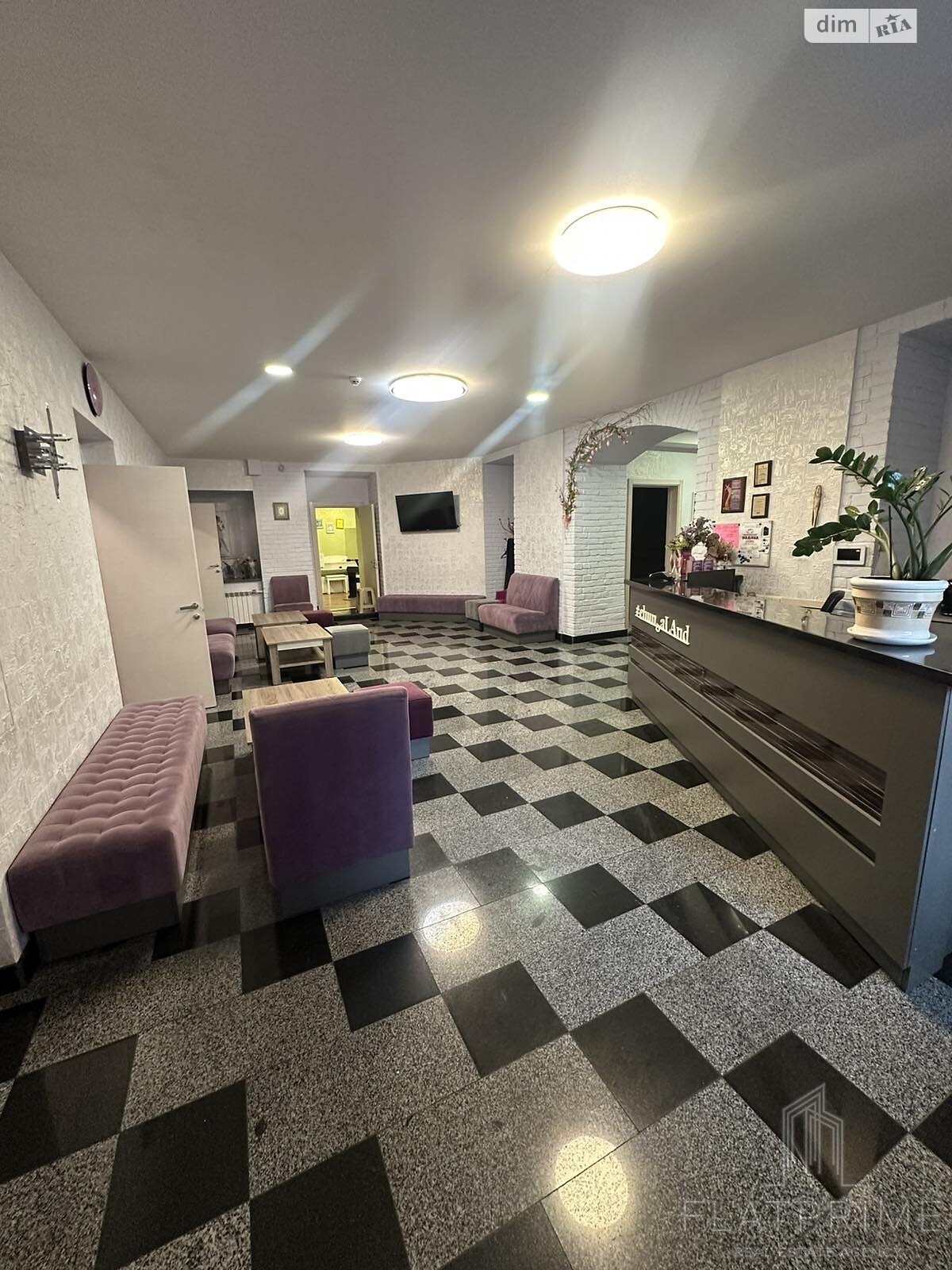 Коммерческое помещение в Киеве, продажа по Шота Руставели улица 30, район Рождественская, цена: 390 000 долларов за объект фото 1