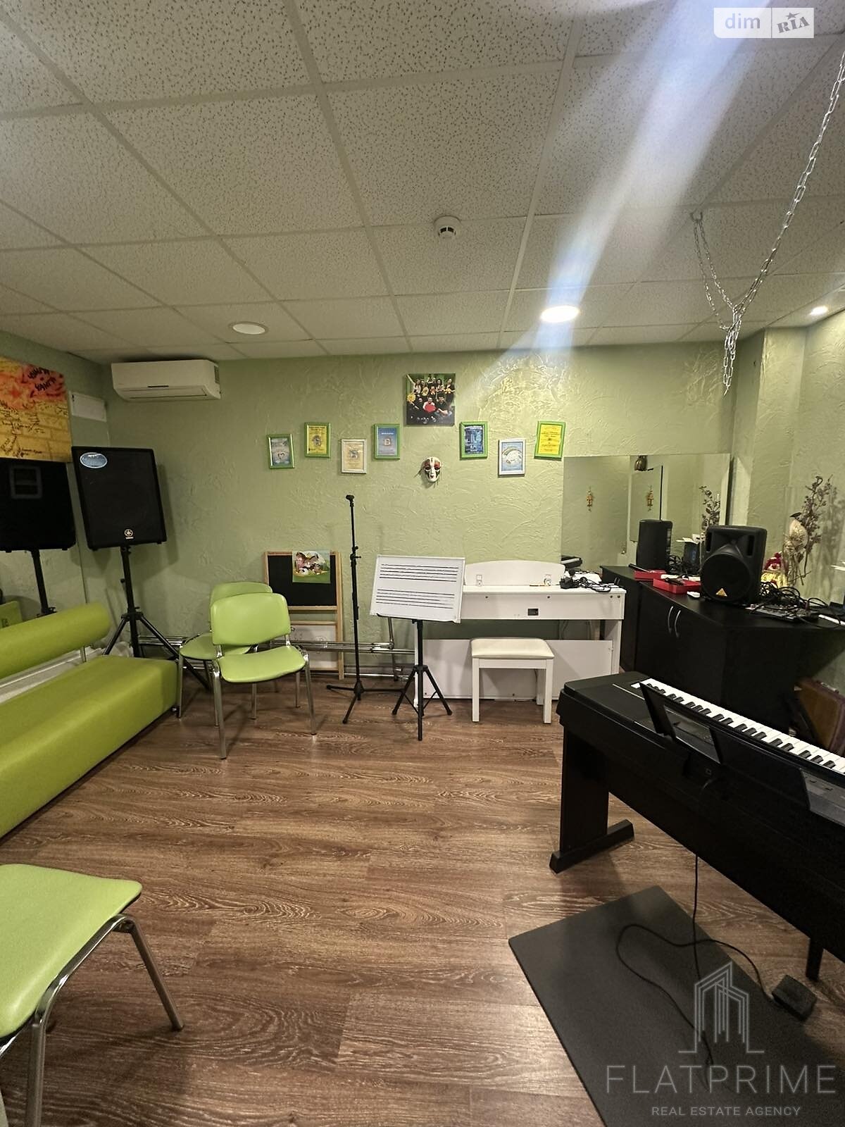 Коммерческое помещение в Киеве, продажа по Шота Руставели улица 30, район Рождественская, цена: 390 000 долларов за объект фото 1