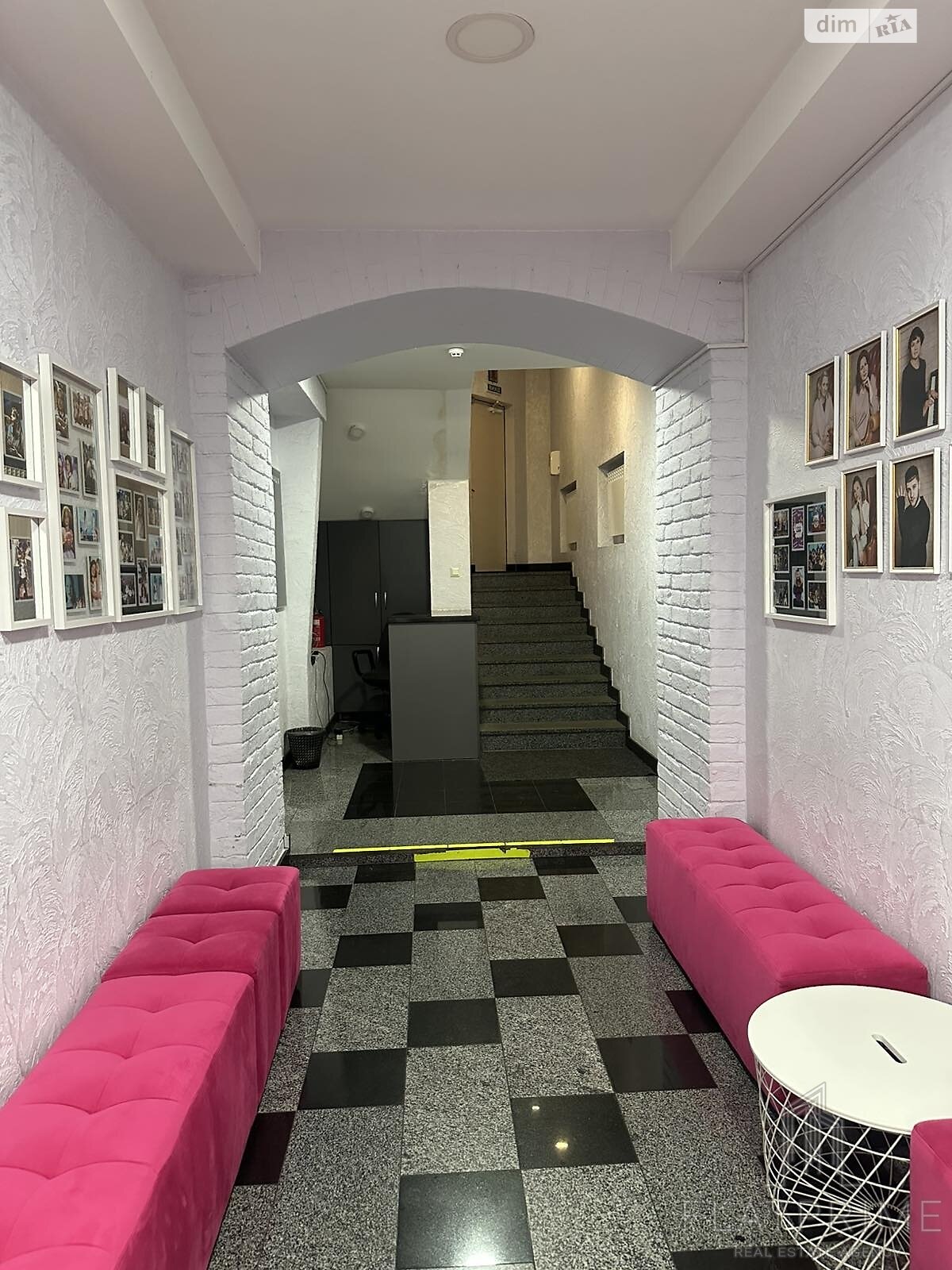 Коммерческое помещение в Киеве, продажа по Шота Руставели улица 30, район Рождественская, цена: 390 000 долларов за объект фото 1