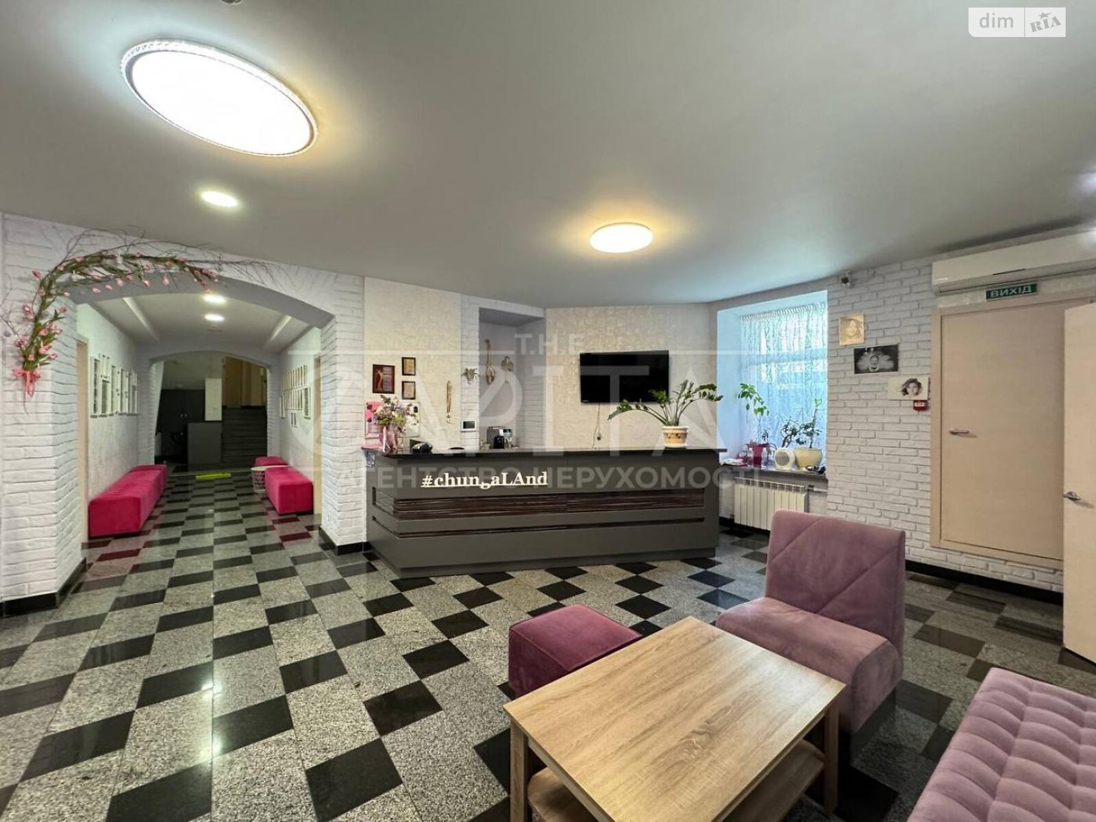 Комерційне приміщення в Києві, продаж по Шота Руставелі вулиця 30Б, район Черепанова гора, ціна: 430 000 доларів за об’єкт фото 1 Комерційне приміщення в Києві, продаж по Шота Руставелі вулиця 30Б, район Черепанова гора, ціна: 430 000 доларів за об’єкт фото 1