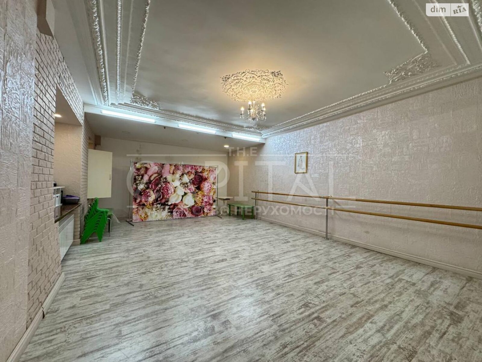 Комерційне приміщення в Києві, продаж по Шота Руставелі вулиця 30Б, район Черепанова гора, ціна: 430 000 доларів за об’єкт фото 1 Комерційне приміщення в Києві, продаж по Шота Руставелі вулиця 30Б, район Черепанова гора, ціна: 430 000 доларів за об’єкт фото 1