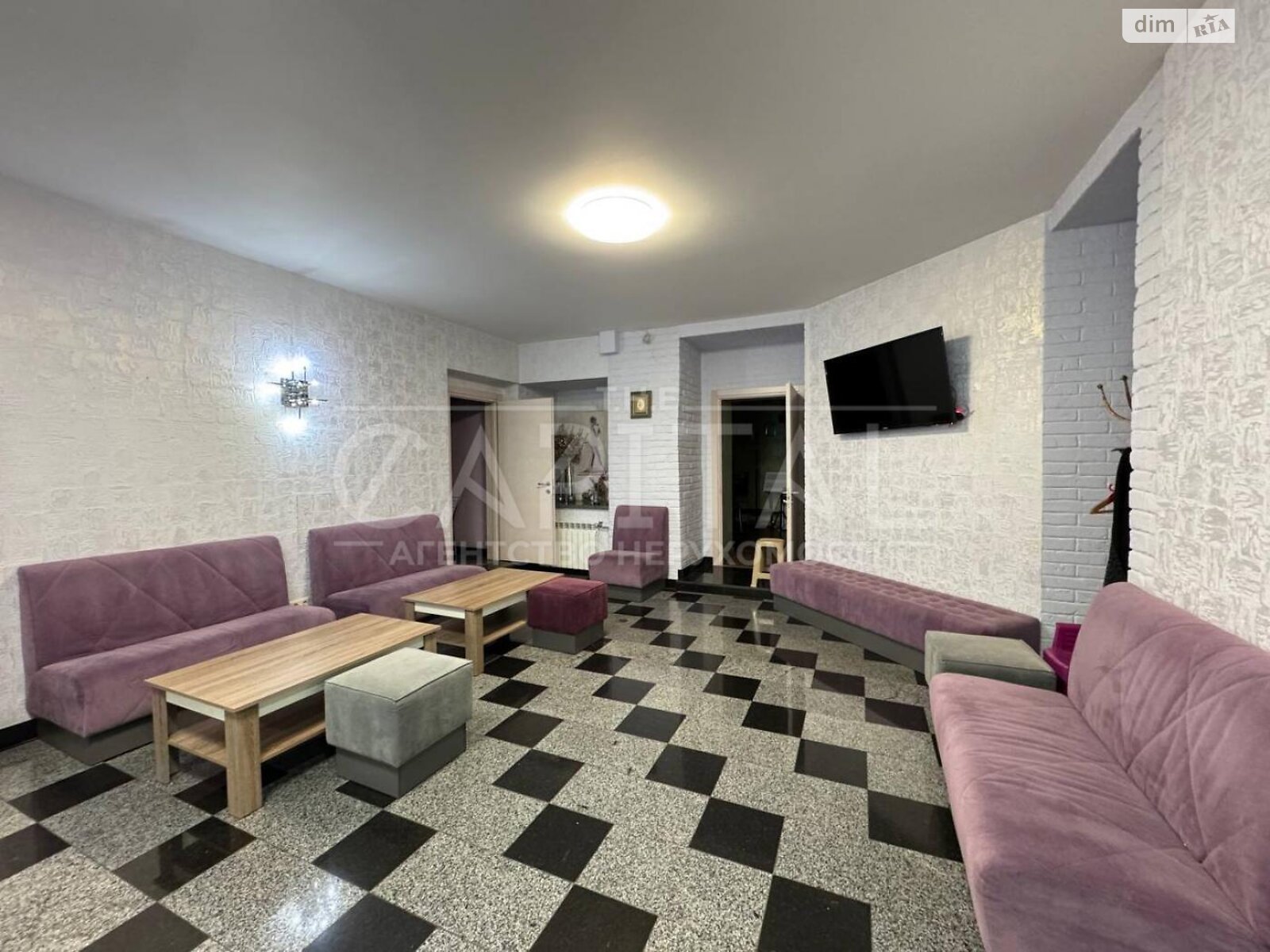 Комерційне приміщення в Києві, продаж по Шота Руставелі вулиця 30Б, район Черепанова гора, ціна: 430 000 доларів за об’єкт фото 1 Комерційне приміщення в Києві, продаж по Шота Руставелі вулиця 30Б, район Черепанова гора, ціна: 430 000 доларів за об’єкт фото 1