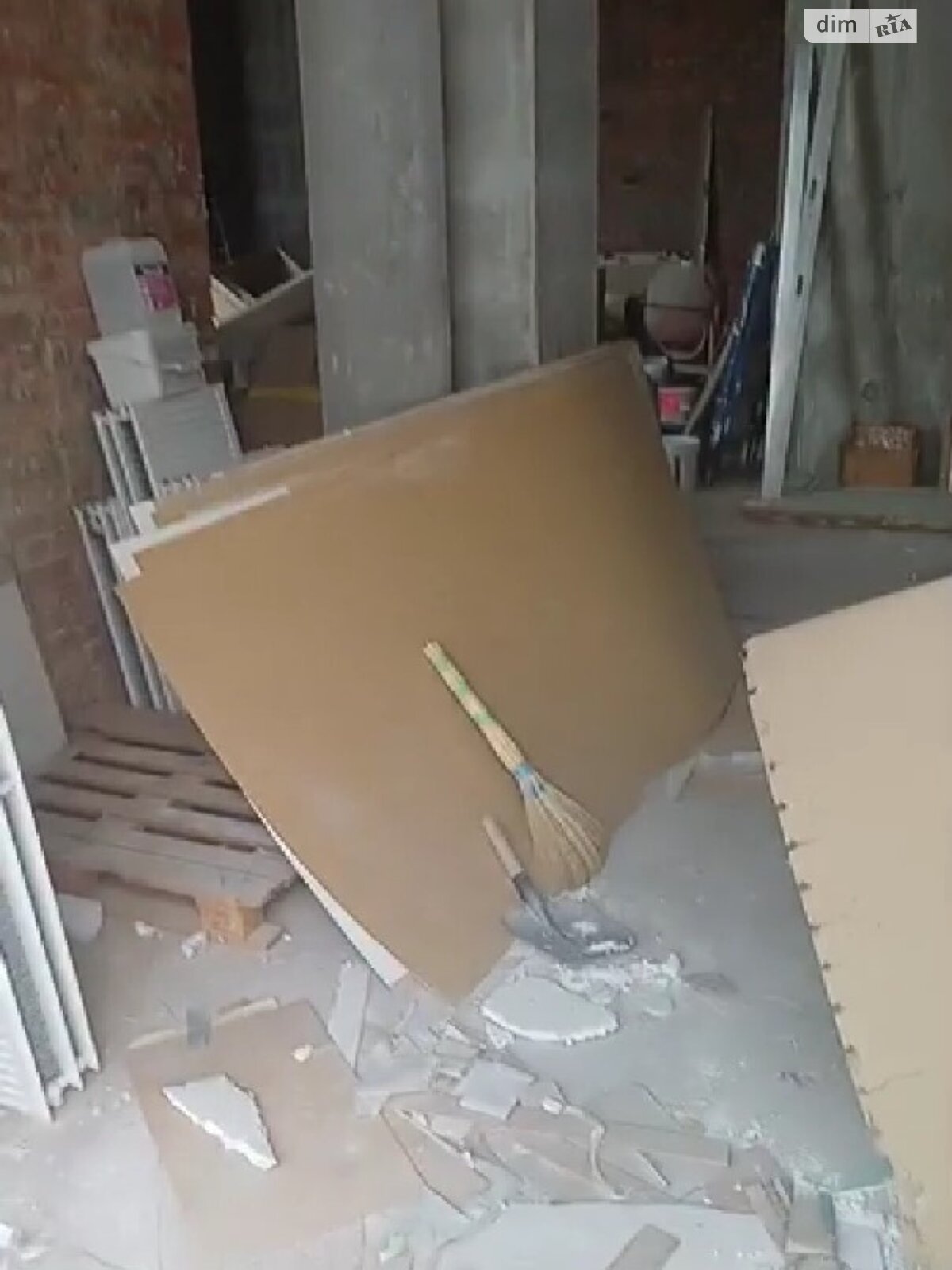 Коммерческое помещение в Киеве, продажа по Андрея Верхогляда (Драгомирова) улица 17В, район Черная Гора, цена: 275 000 долларов за объект фото 1 Коммерческое помещение в Киеве, продажа по Андрея Верхогляда (Драгомирова) улица 17В, район Черная Гора, цена: 275 000 долларов за объект фото 1