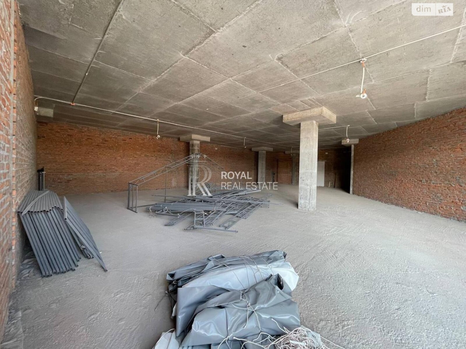 Коммерческое помещение в Киеве, продажа по Андрея Верхогляда (Драгомирова) улица 17Д, район Черная Гора, цена: 1 250 500 долларов за объект фото 1 Коммерческое помещение в Киеве, продажа по Андрея Верхогляда (Драгомирова) улица 17Д, район Черная Гора, цена: 1 250 500 долларов за объект фото 1