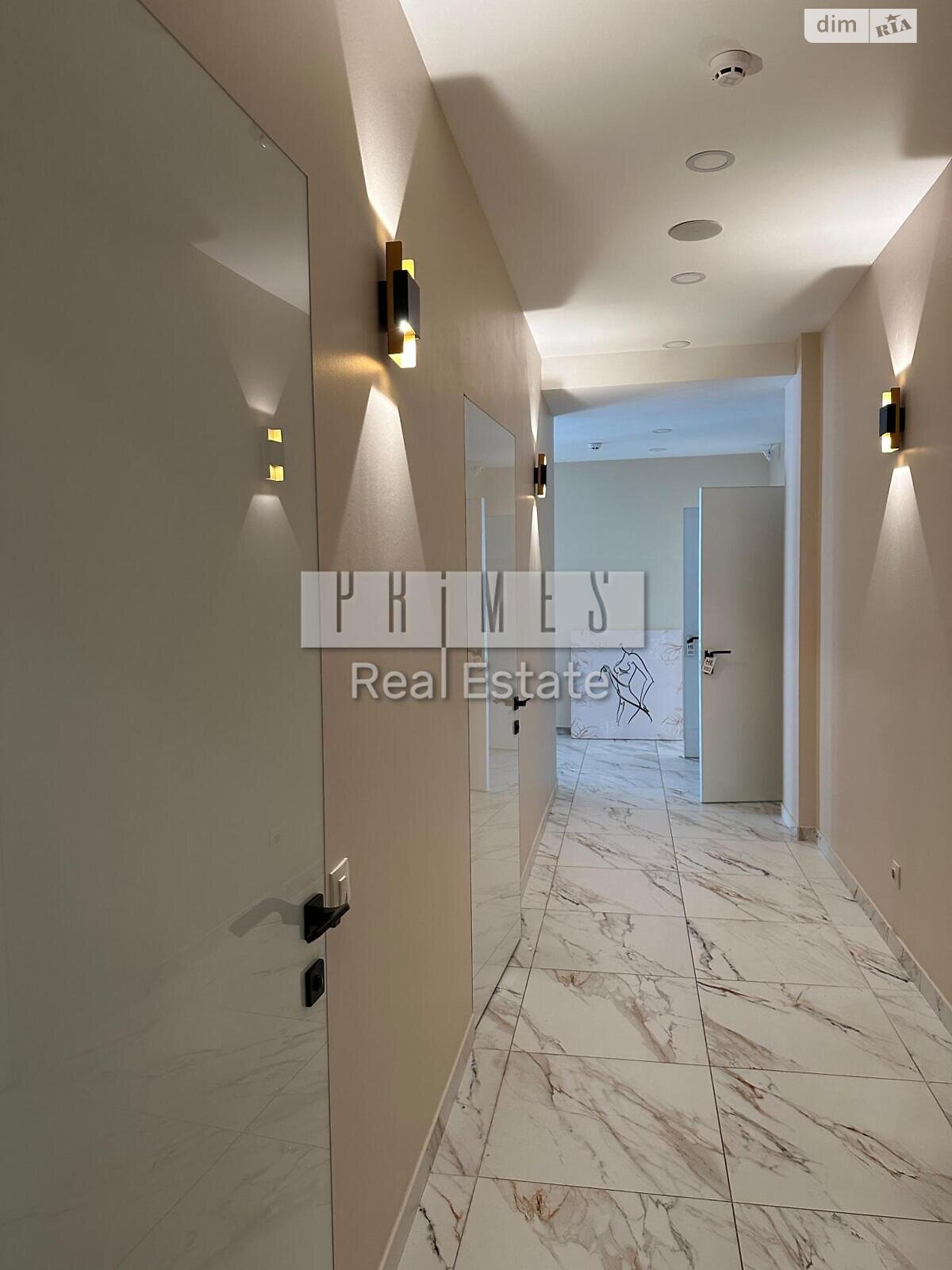 Коммерческое помещение в Киеве, продажа по Андрея Верхогляда (Драгомирова) улица 14А, район Черная Гора, цена: 860 000 долларов за объект фото 1