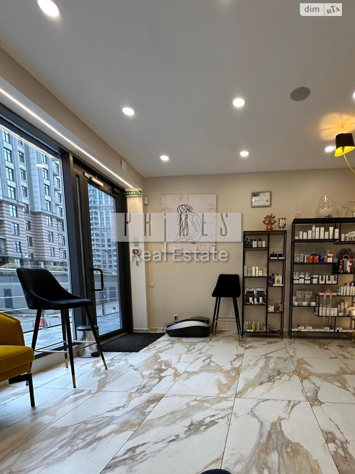 Коммерческое помещение в Киеве, продажа по Андрея Верхогляда (Драгомирова) улица 14А, район Черная Гора, цена: 860 000 долларов за объект фото 1