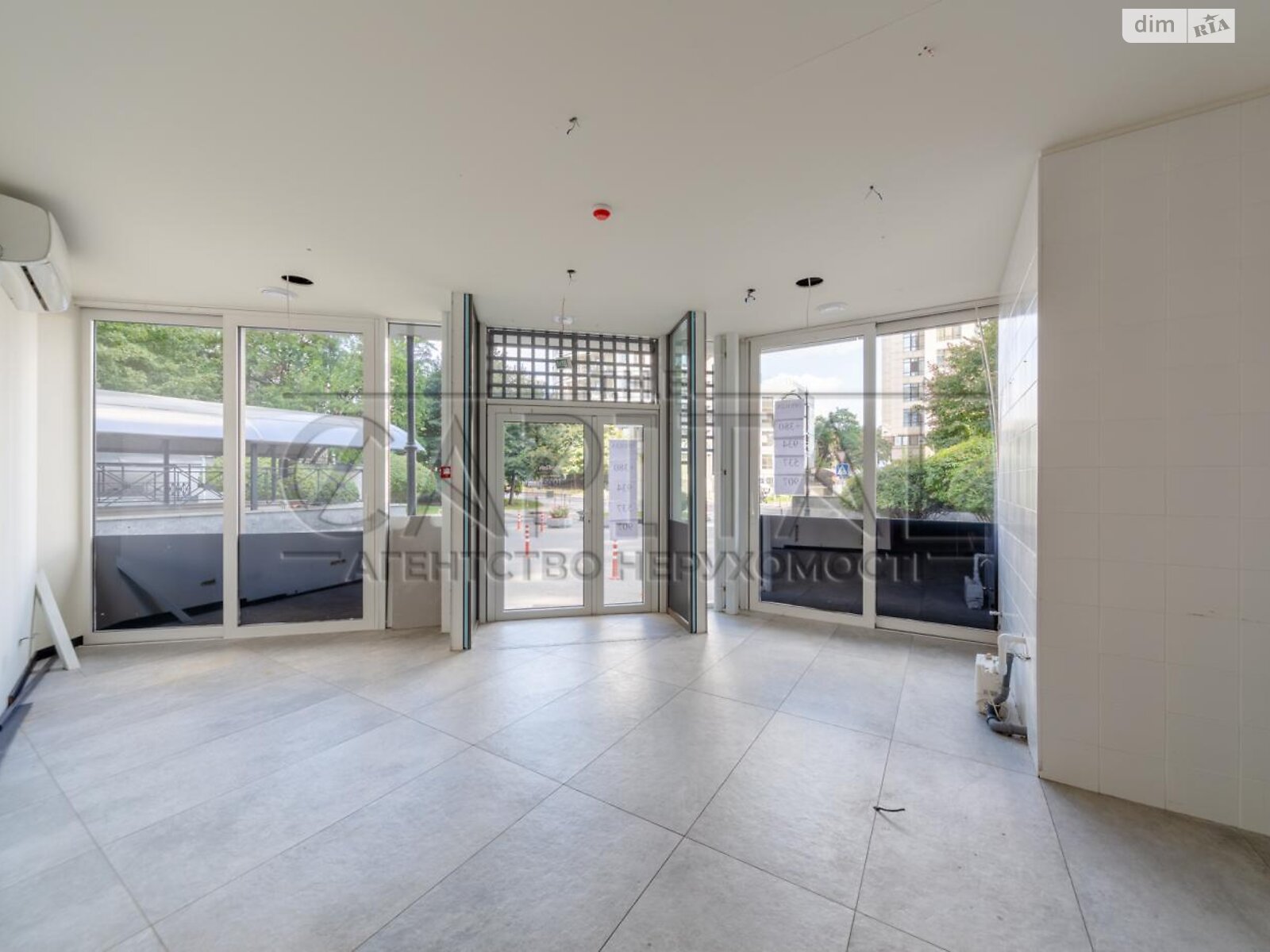 Коммерческое помещение в Киеве, продажа по Андрея Верхогляда (Драгомирова) улица 12, район Черная Гора, цена: 1 270 000 долларов за объект фото 1