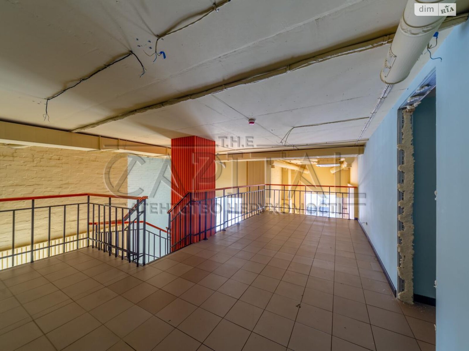 Комерційне приміщення в Києві, продаж по Андрія Верхогляда (Драгомирова) вулиця 12, район Чорна Гора, ціна: 1 270 000 доларів за об’єкт фото 1