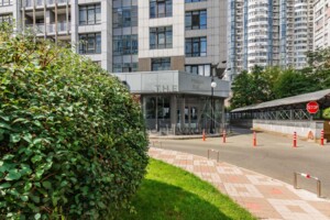 Комерційне приміщення в Києві, продаж по Андрія Верхогляда (Драгомирова) вулиця 12, район Чорна Гора, ціна: 1 270 000 доларів за об’єкт фото 2