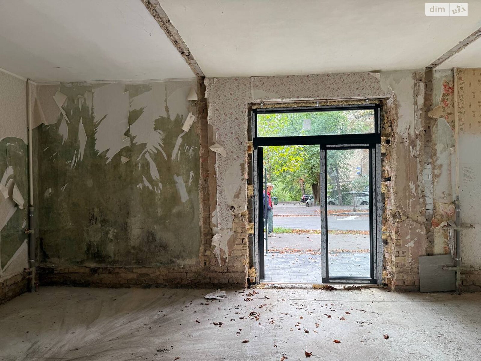 Коммерческое помещение в Киеве, продажа по Неманская улица 5, район Черная Гора, цена: 180 000 долларов за объект фото 1 Коммерческое помещение в Киеве, продажа по Неманская улица 5, район Черная Гора, цена: 180 000 долларов за объект фото 1