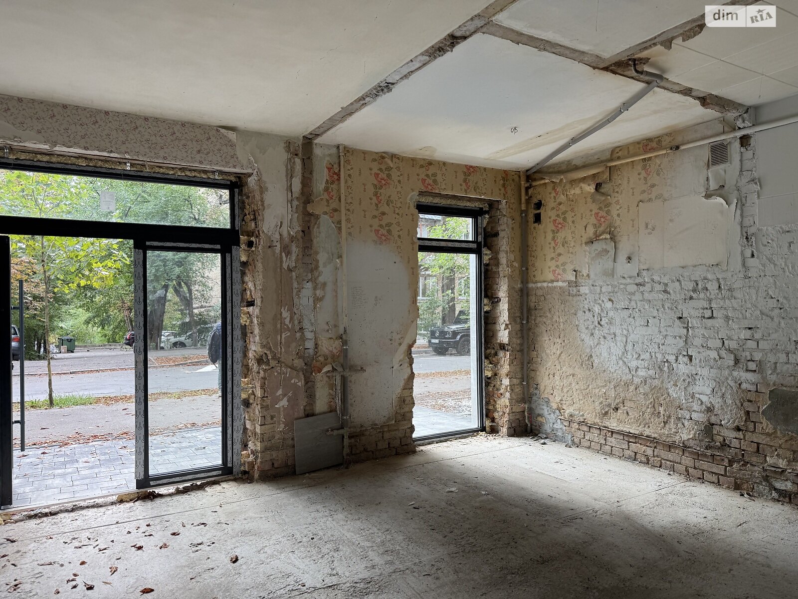 Коммерческое помещение в Киеве, продажа по Николая Михновского (Дружбы Народов) бульвар 32, район Черная Гора, цена: 175 000 долларов за объект фото 1