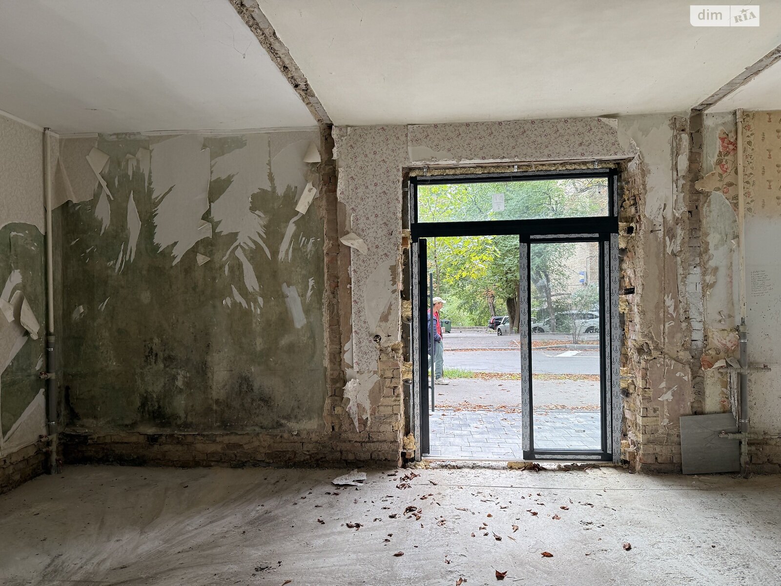 Коммерческое помещение в Киеве, продажа по Неманская улица 5, район Черная Гора, цена: 180 000 долларов за объект фото 1 Коммерческое помещение в Киеве, продажа по Неманская улица 5, район Черная Гора, цена: 180 000 долларов за объект фото 1