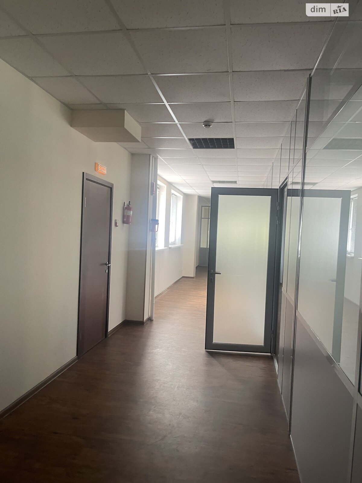 Коммерческое помещение в Киеве, продажа по Бориспольская улица, район Дарницкий, цена: 1 500 000 долларов за объект фото 1 Коммерческое помещение в Киеве, продажа по Бориспольская улица, район Дарницкий, цена: 1 500 000 долларов за объект фото 1