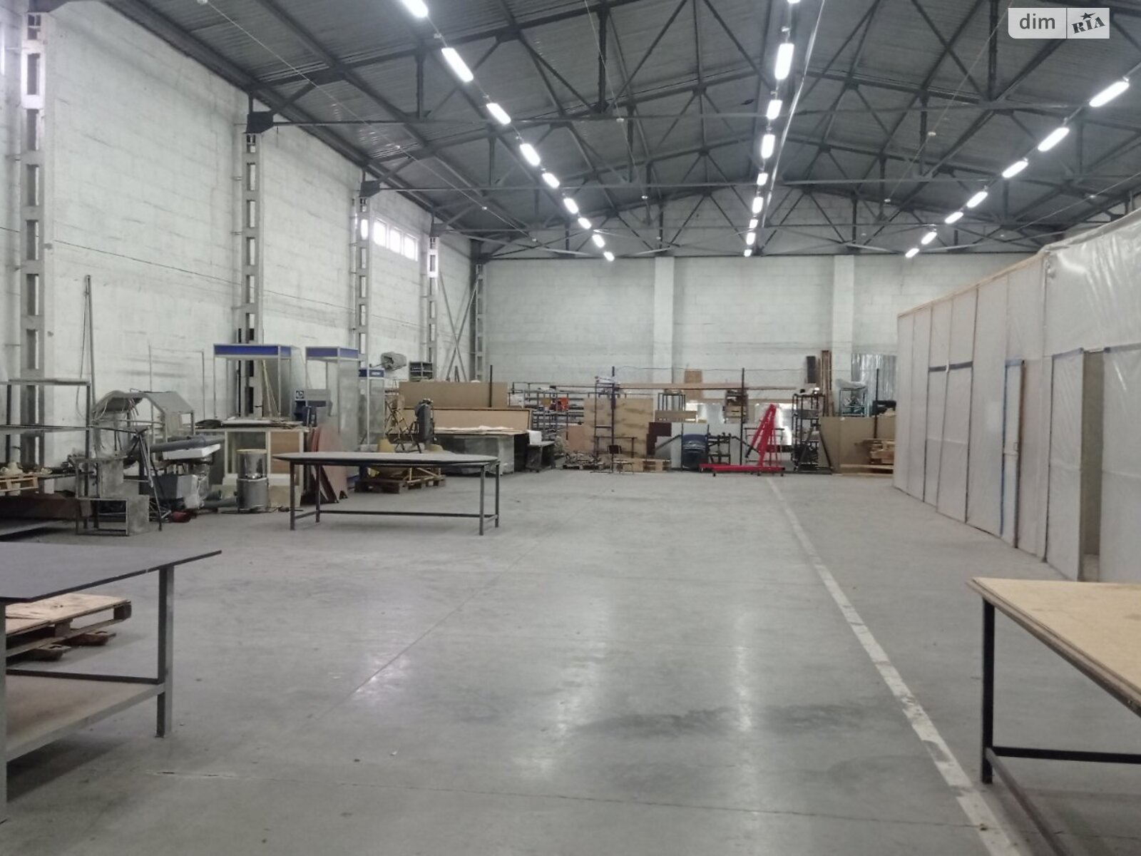 Комерційне приміщення в Києві, продаж по Зрошувальна вулиця, район Дарницький, ціна: 1 000 000 доларів за об’єкт фото 1 Комерційне приміщення в Києві, продаж по Зрошувальна вулиця, район Дарницький, ціна: 1 000 000 доларів за об’єкт фото 1