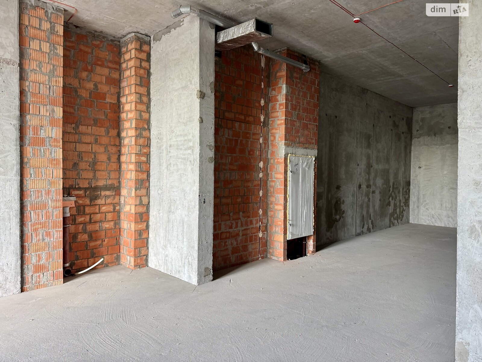 Комерційне приміщення в Києві, продаж по Зарічна вулиця, район Дарницький, ціна: 170 000 доларів за об’єкт фото 1 Комерційне приміщення в Києві, продаж по Зарічна вулиця, район Дарницький, ціна: 170 000 доларів за об’єкт фото 1