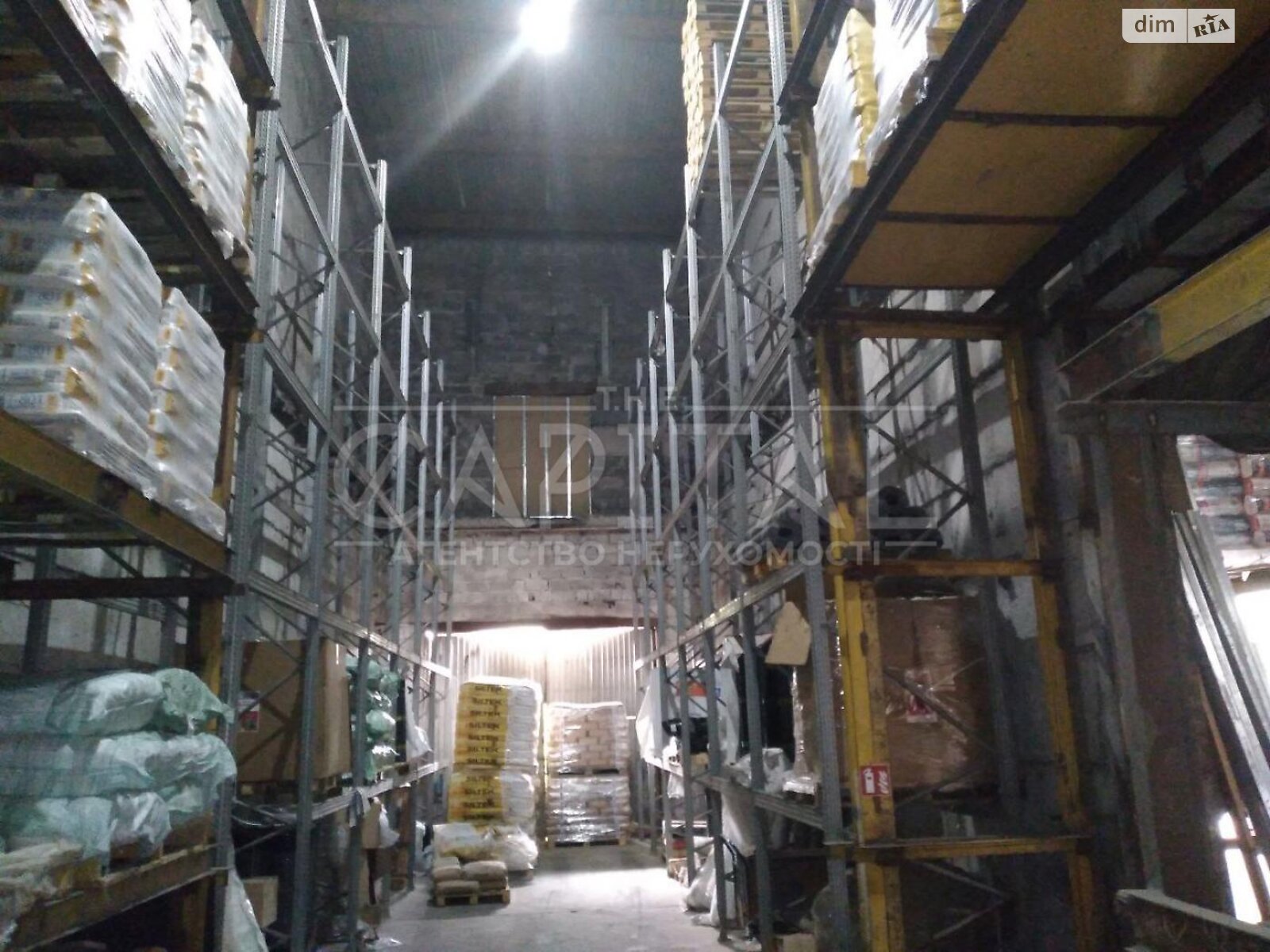 Коммерческое помещение в Киеве, продажа по Здолбуновская улица, район Дарницкий, цена: 2 500 000 долларов за объект фото 1 Коммерческое помещение в Киеве, продажа по Здолбуновская улица, район Дарницкий, цена: 2 500 000 долларов за объект фото 1