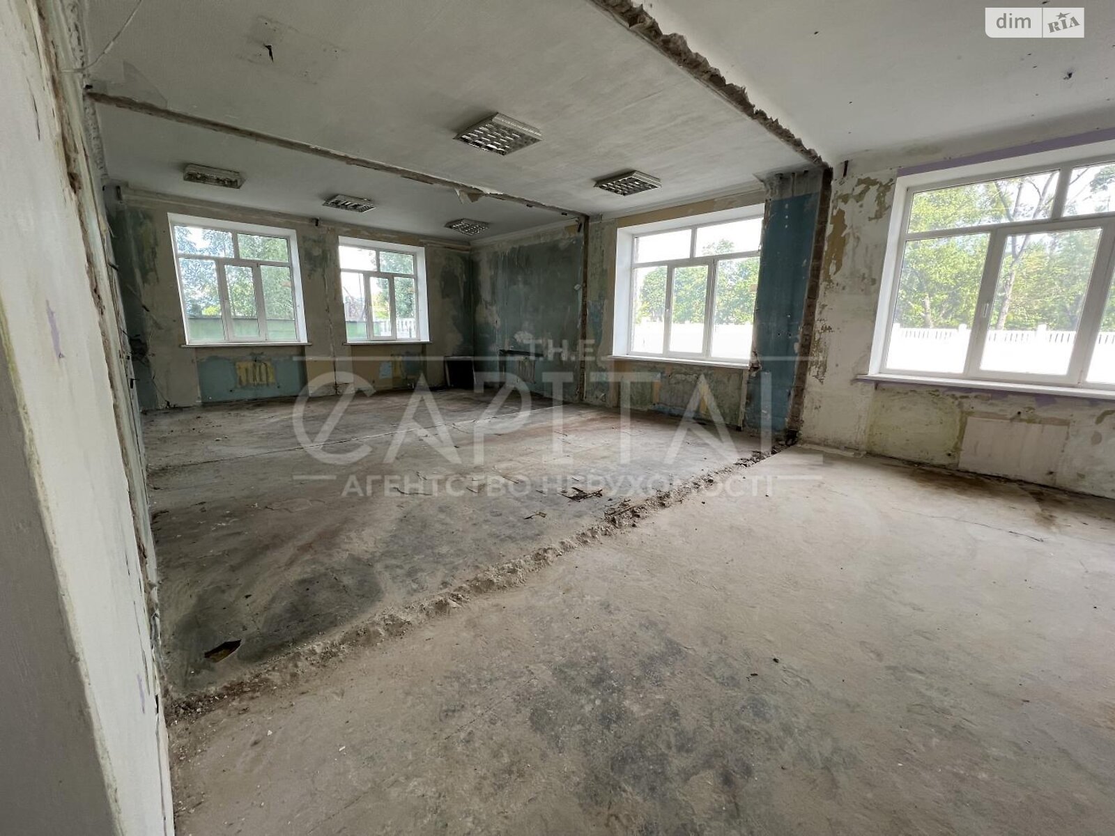 Коммерческое помещение в Киеве, продажа по Якова Гнездовского (Магнитогорская) улица 1Б, район Деснянский, цена: 1 300 000 долларов за объект фото 1