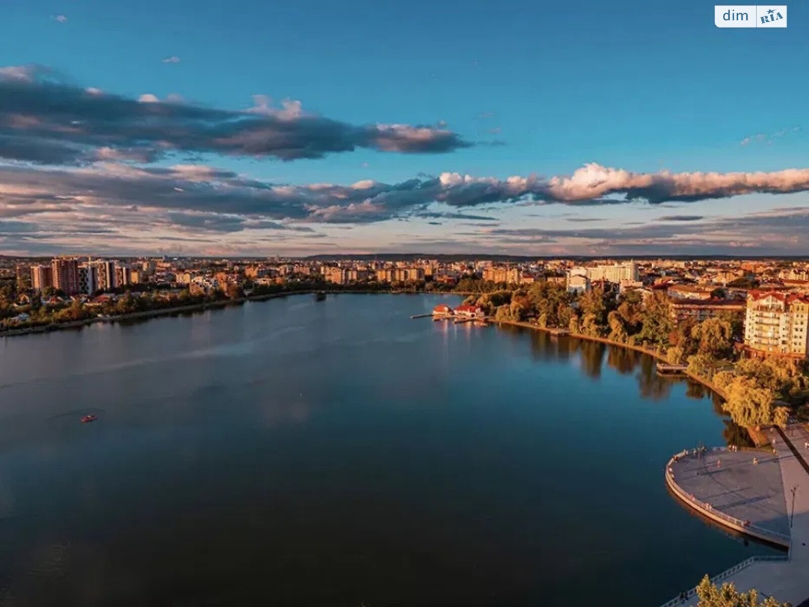 Коммерческое помещение в Киеве, продажа по Радужная улица, район Днепровский, цена: 2 300 000 долларов за объект фото 1 Коммерческое помещение в Киеве, продажа по Радужная улица, район Днепровский, цена: 2 300 000 долларов за объект фото 1