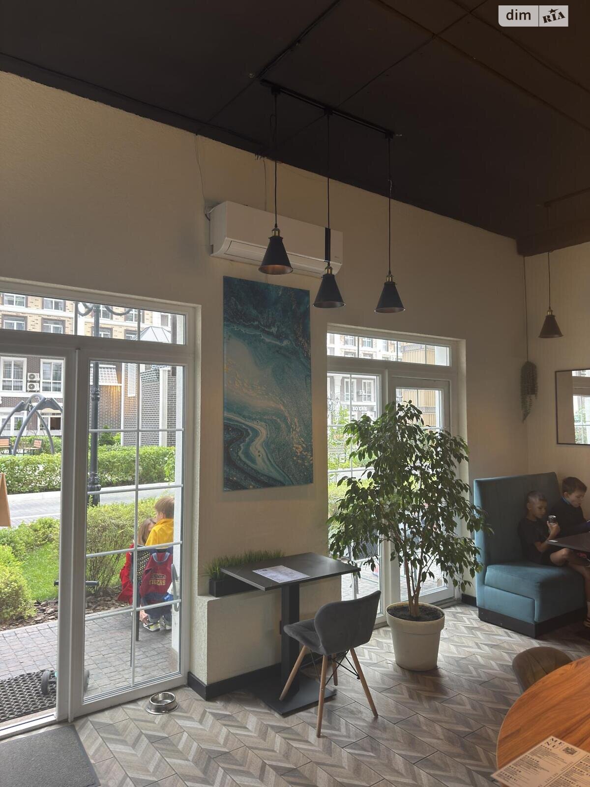 Комерційне приміщення в Києві, продаж по Михайла Максимовича вулиця 26Г, район Голосіїв, ціна: 170 000 доларів за об’єкт фото 1 Комерційне приміщення в Києві, продаж по Михайла Максимовича вулиця 26Г, район Голосіїв, ціна: 170 000 доларів за об’єкт фото 1