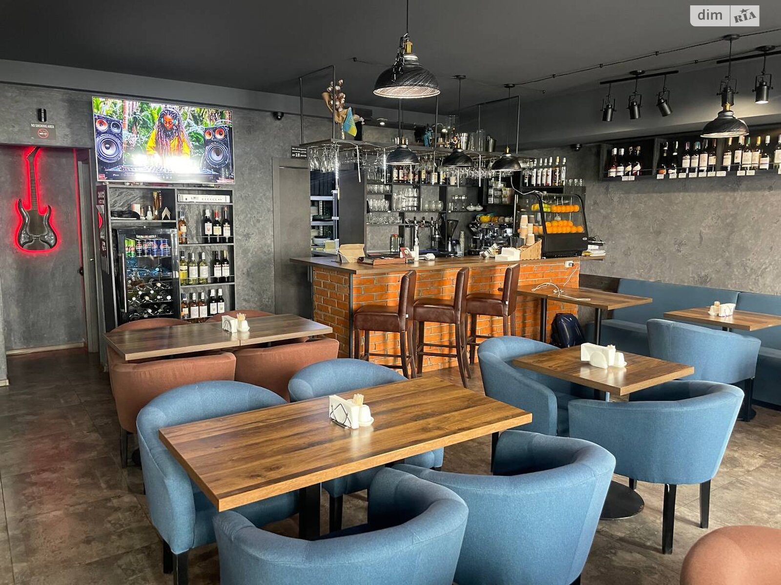 Комерційне приміщення в Києві, продаж по Михайла Максимовича вулиця 24Б, район Голосіїв, ціна: 320 000 доларів за об’єкт фото 1 Комерційне приміщення в Києві, продаж по Михайла Максимовича вулиця 24Б, район Голосіїв, ціна: 320 000 доларів за об’єкт фото 1