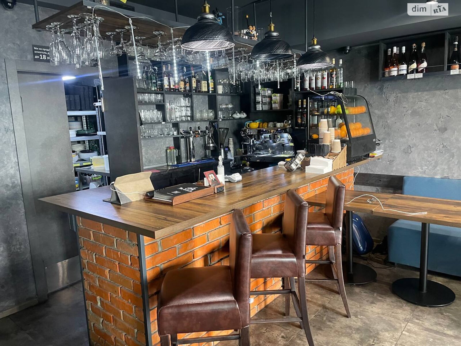 Комерційне приміщення в Києві, продаж по Михайла Максимовича вулиця 24Б, район Голосіїв, ціна: 320 000 доларів за об’єкт фото 1 Комерційне приміщення в Києві, продаж по Михайла Максимовича вулиця 24Б, район Голосіїв, ціна: 320 000 доларів за об’єкт фото 1