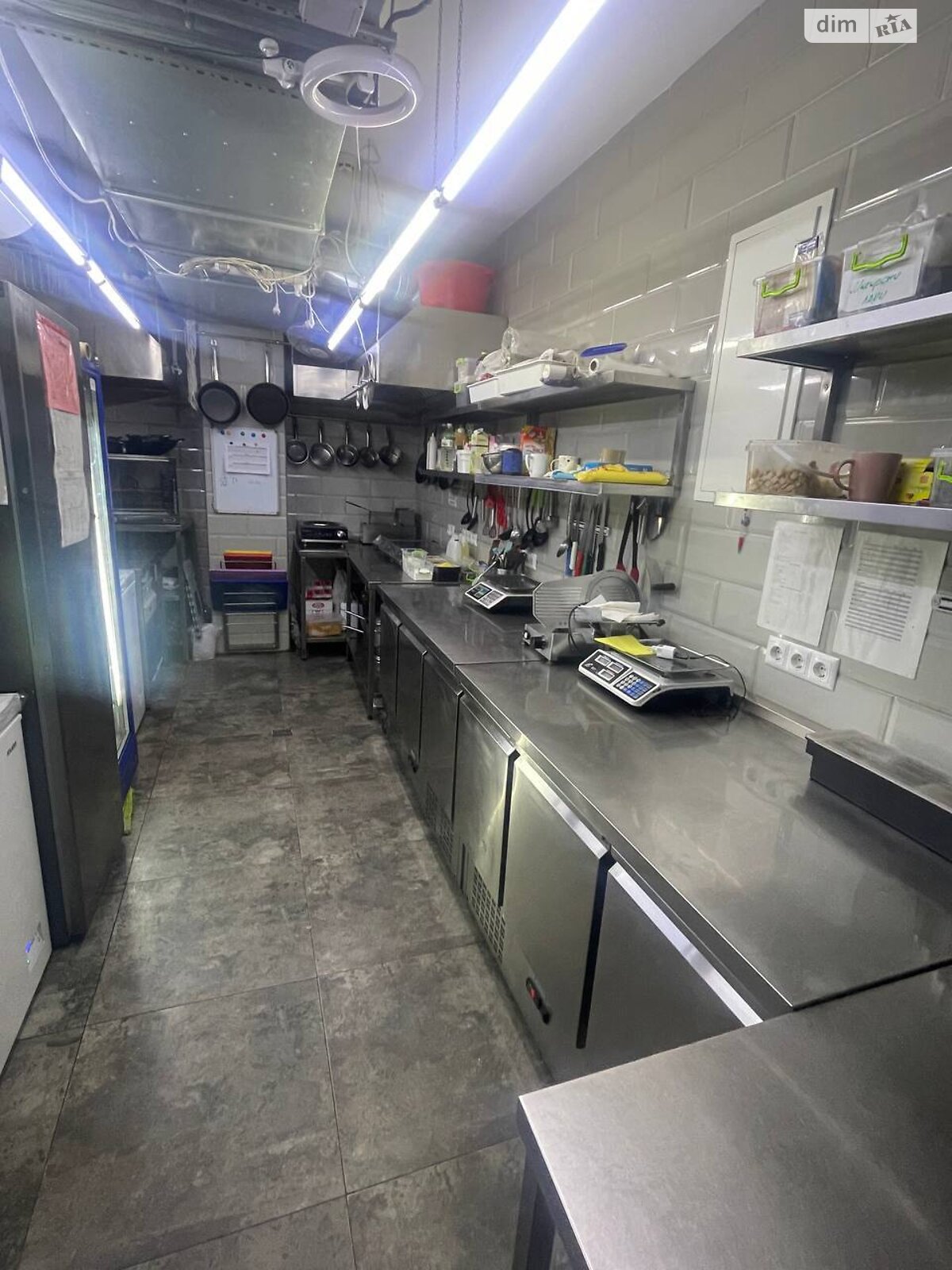 Комерційне приміщення в Києві, продаж по Михайла Максимовича вулиця 24Б, район Голосіїв, ціна: 320 000 доларів за об’єкт фото 1 Комерційне приміщення в Києві, продаж по Михайла Максимовича вулиця 24Б, район Голосіїв, ціна: 320 000 доларів за об’єкт фото 1