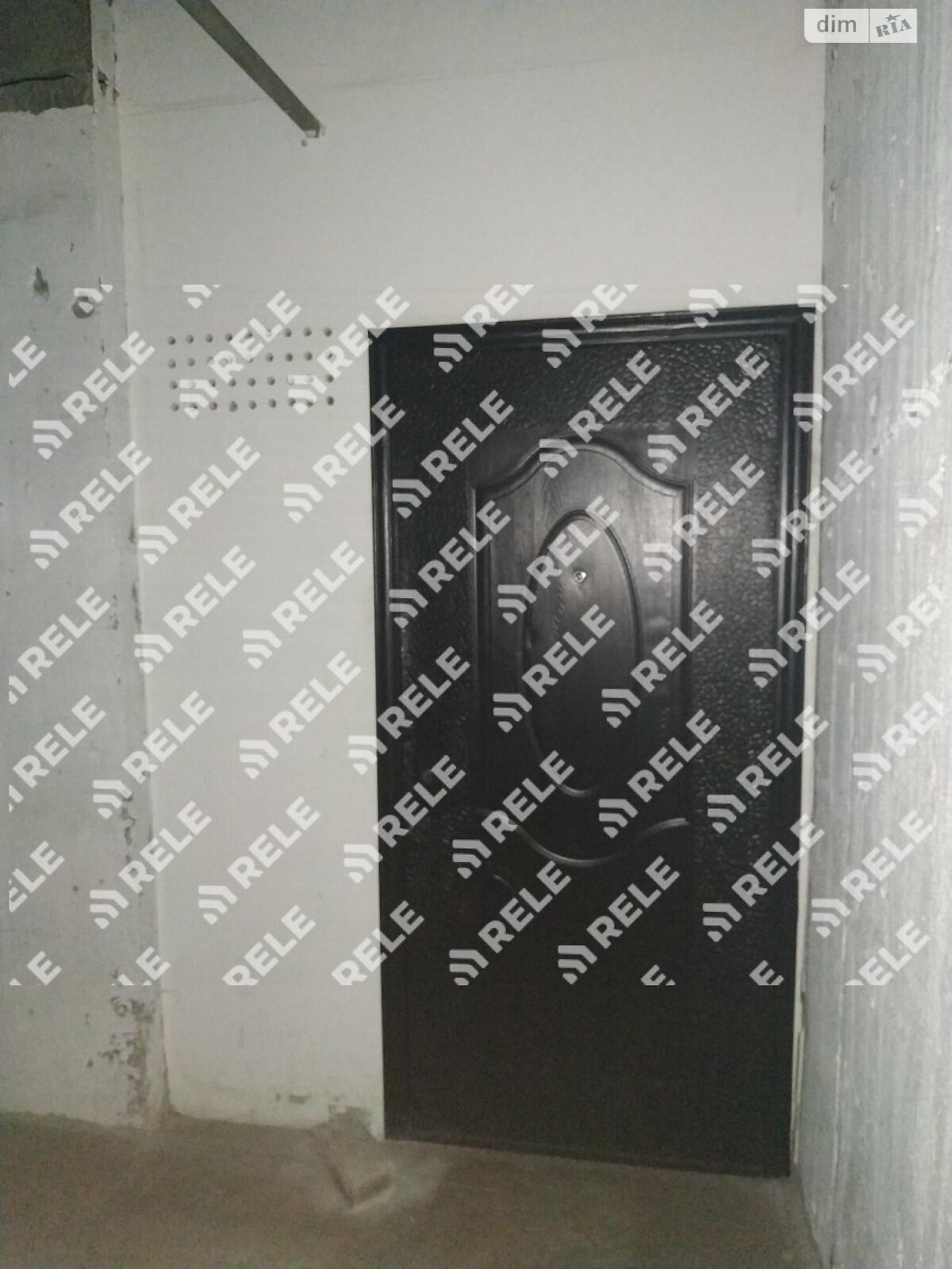 Коммерческое помещение в Киеве, продажа по 40-летия Октября проспект 132, район Голосеевский, цена: 8 250 долларов за объект фото 1 Коммерческое помещение в Киеве, продажа по 40-летия Октября проспект 132, район Голосеевский, цена: 8 250 долларов за объект фото 1