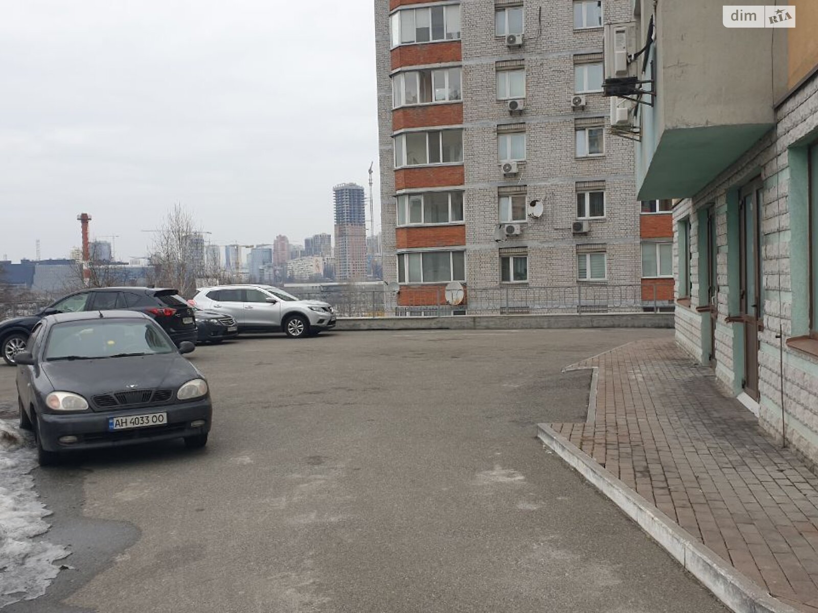 Коммерческое помещение в Киеве, продажа по Большая Китаевская улица 53, район Голосеевский, цена: 189 000 долларов за объект фото 1 Коммерческое помещение в Киеве, продажа по Большая Китаевская улица 53, район Голосеевский, цена: 189 000 долларов за объект фото 1