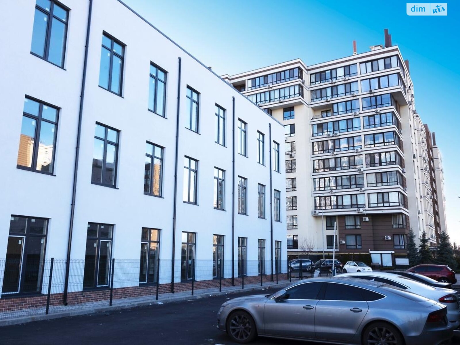 Коммерческое помещение в Киеве, продажа по Практичная улица, район Голосеевский, цена: 2 050 000 долларов за объект фото 1 Коммерческое помещение в Киеве, продажа по Практичная улица, район Голосеевский, цена: 2 050 000 долларов за объект фото 1