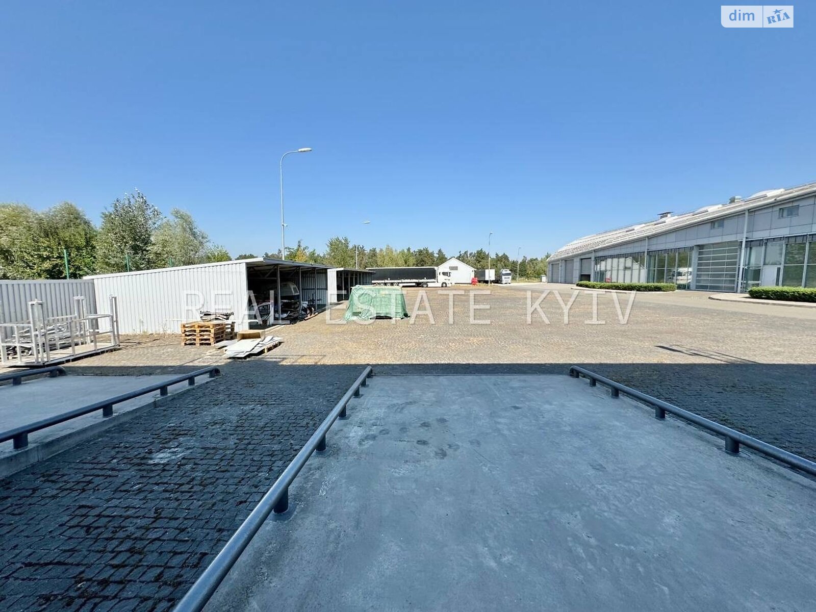 Коммерческое помещение в Киеве, Житомирское шоссе, цена: продажи 690 000 долларов за объект фото 1 Коммерческое помещение в Киеве, Житомирское шоссе, цена продажи: 690 000 долларов за объект фото 1